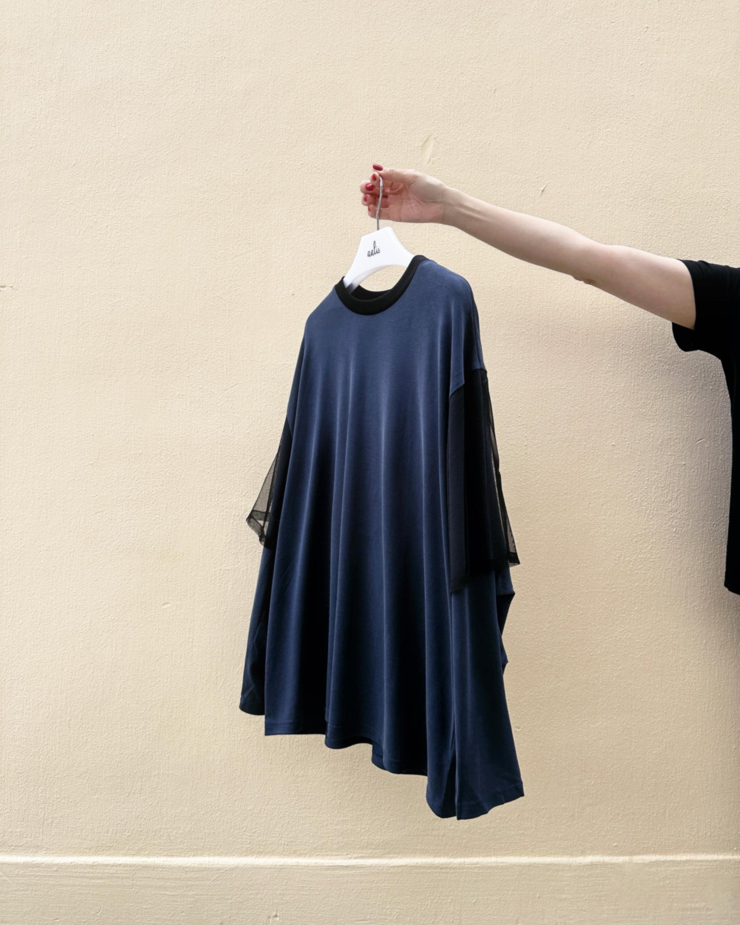 aalis AIMEE mesh short sleeves dropped shoulder top (Dark Blue)