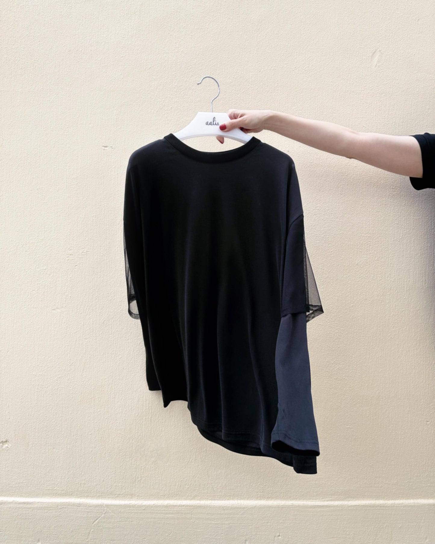 aalis AIMEE mesh short sleeves dropped shoulder top (Black)