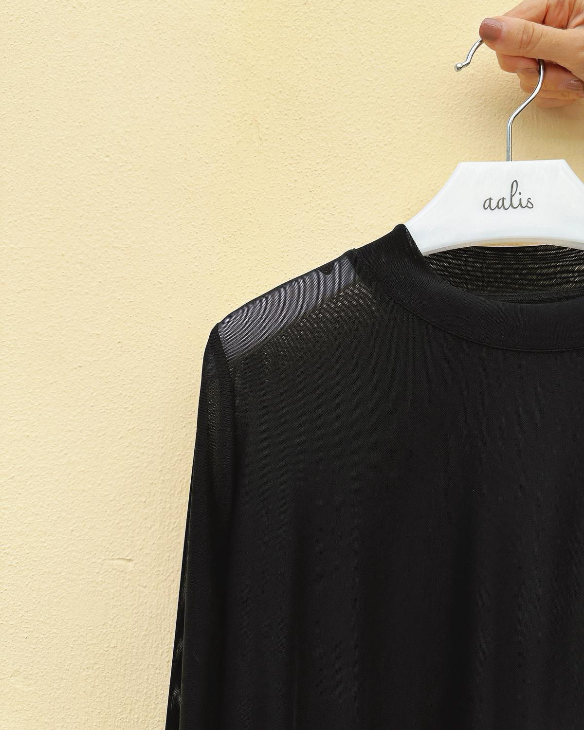 aalis RIVKA mesh crew neck top (Black)