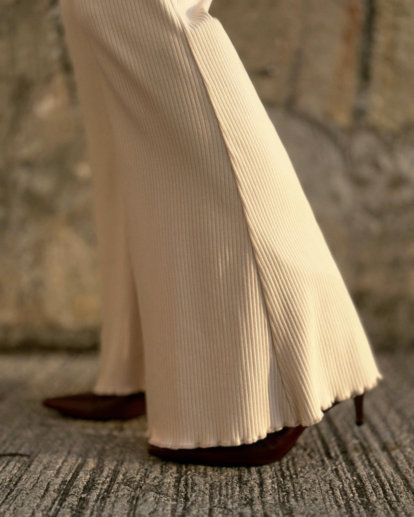 aalis DENIA T ruffle hem pants (Lt Beige)