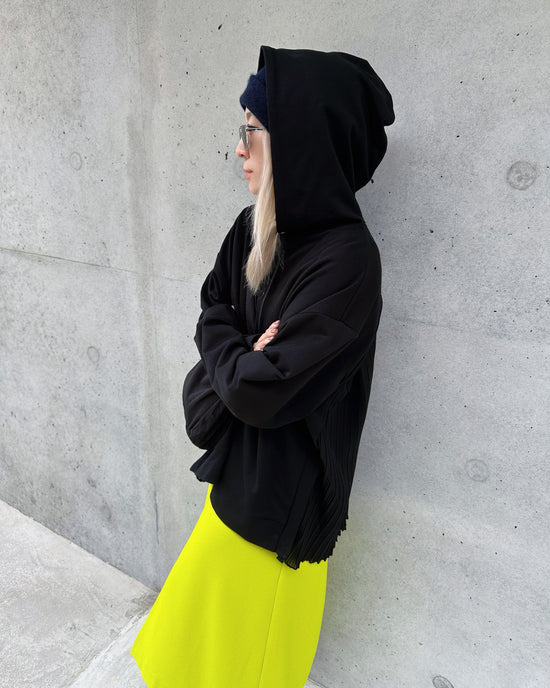 aalis PARMA pleated chiffon hoodie (Black)