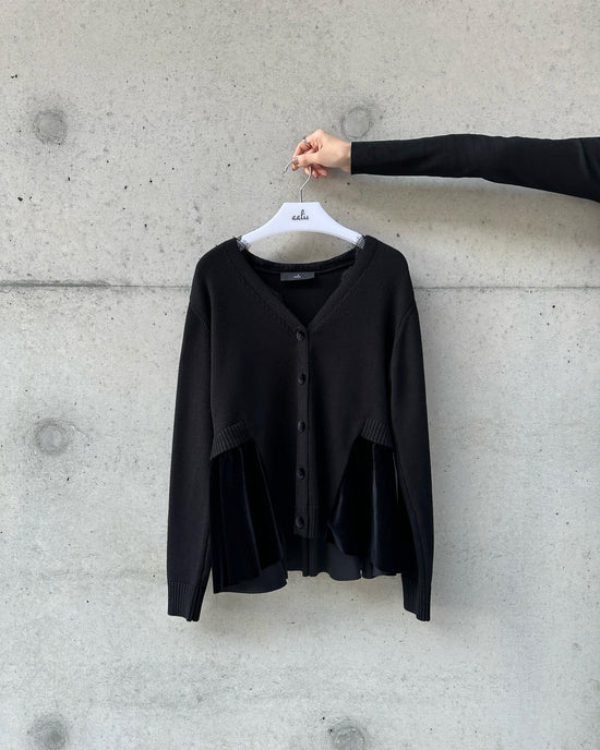 aalis CHARLEE velvet panel V neck cardigan (Black)