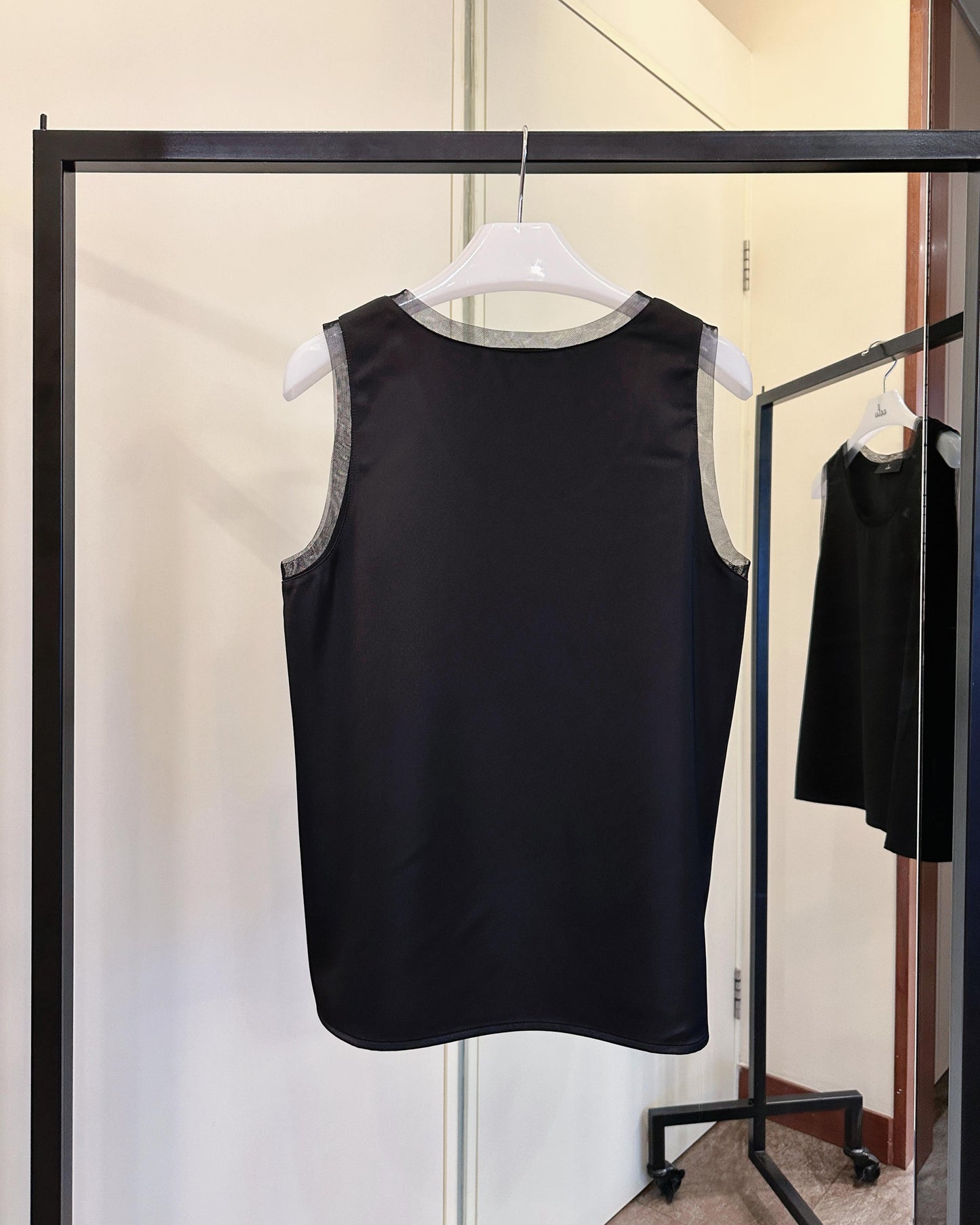 aalis IVY SS26 scoop neck mesh tank (Black)