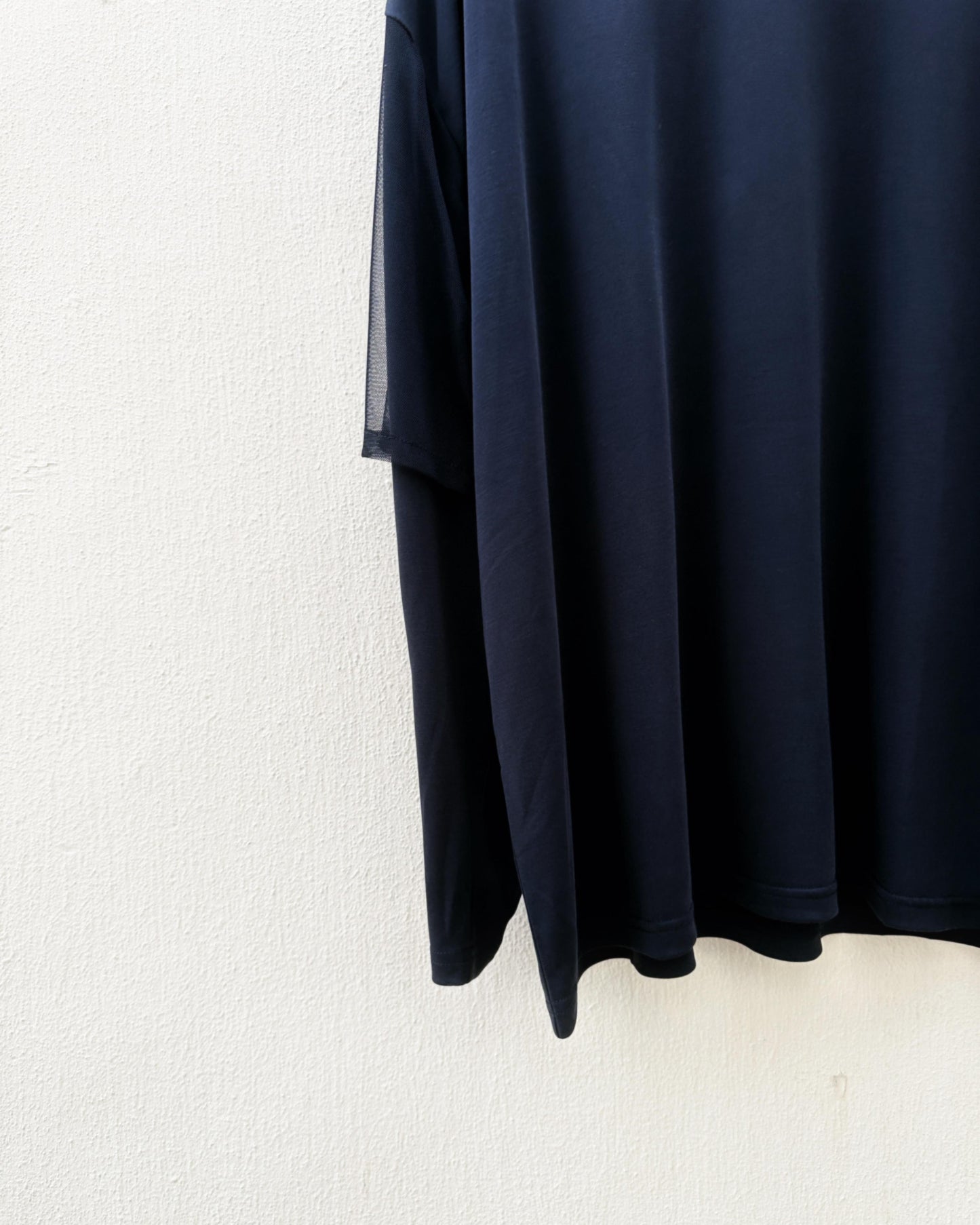 aalis AIMEE mesh short sleeves dropped shoulder top (Black)