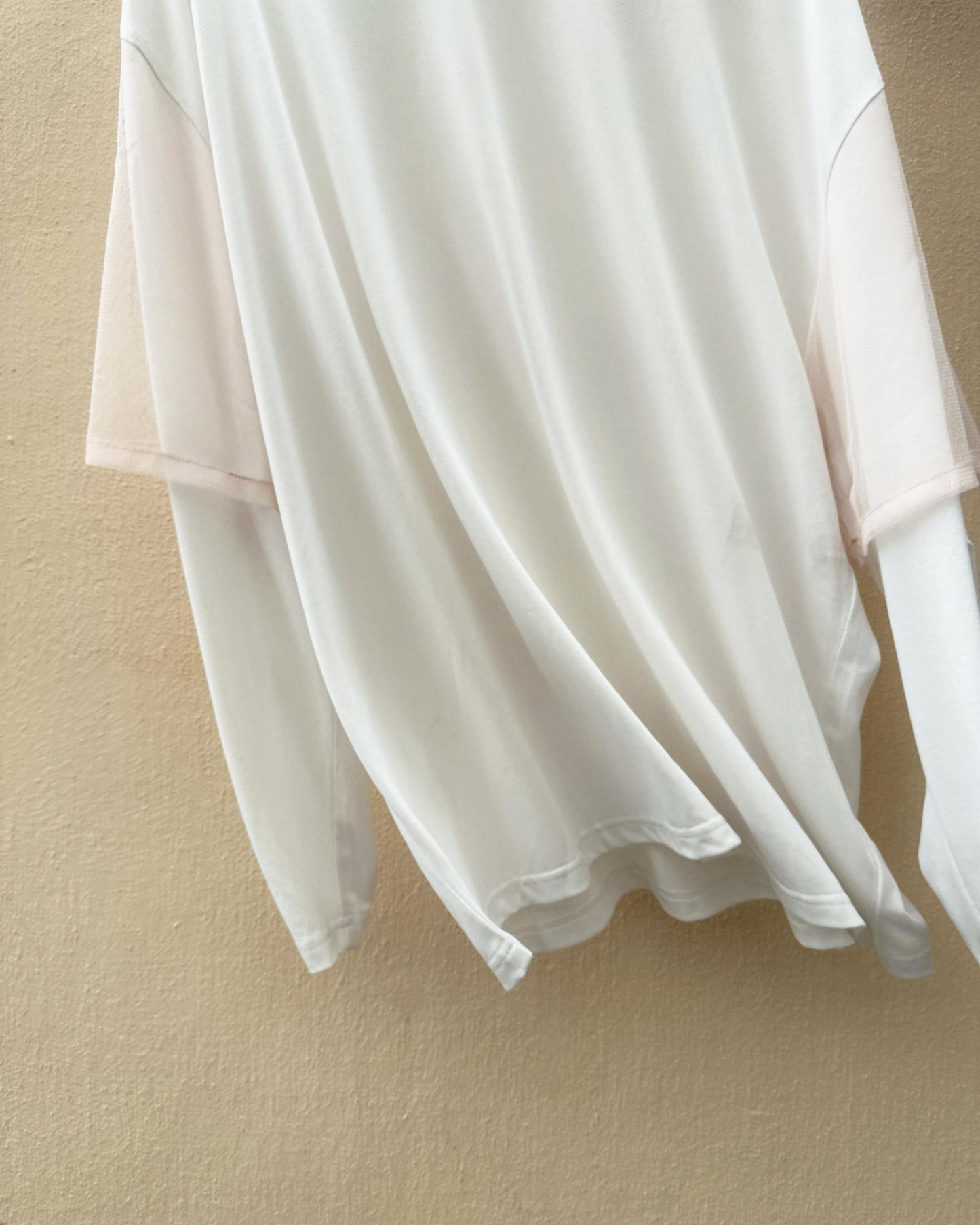 aalis AIMEE mesh short sleeves dropped shoulder top (White)