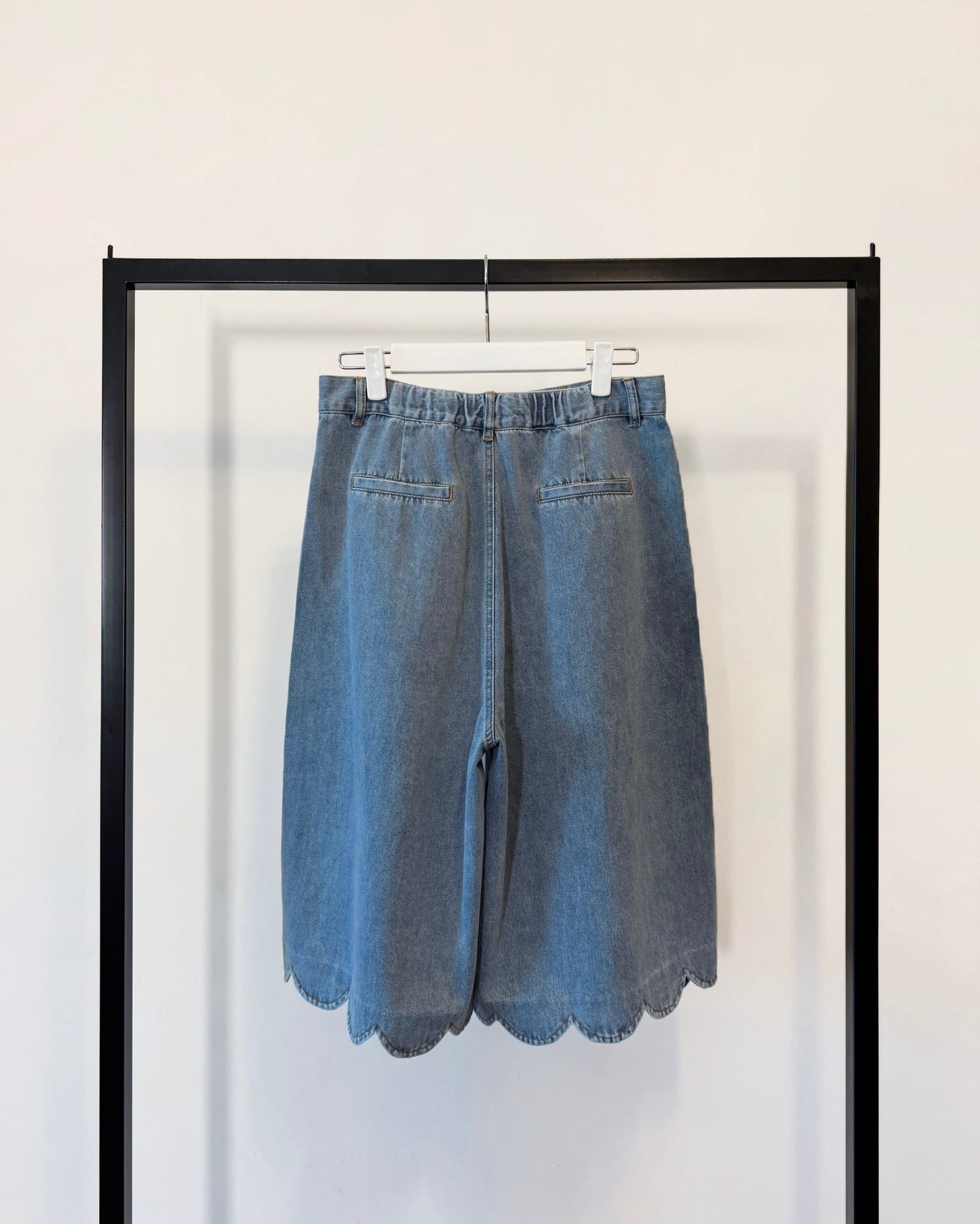 aalis WINSLOW scalloped bermuda shorts (Light Denim)