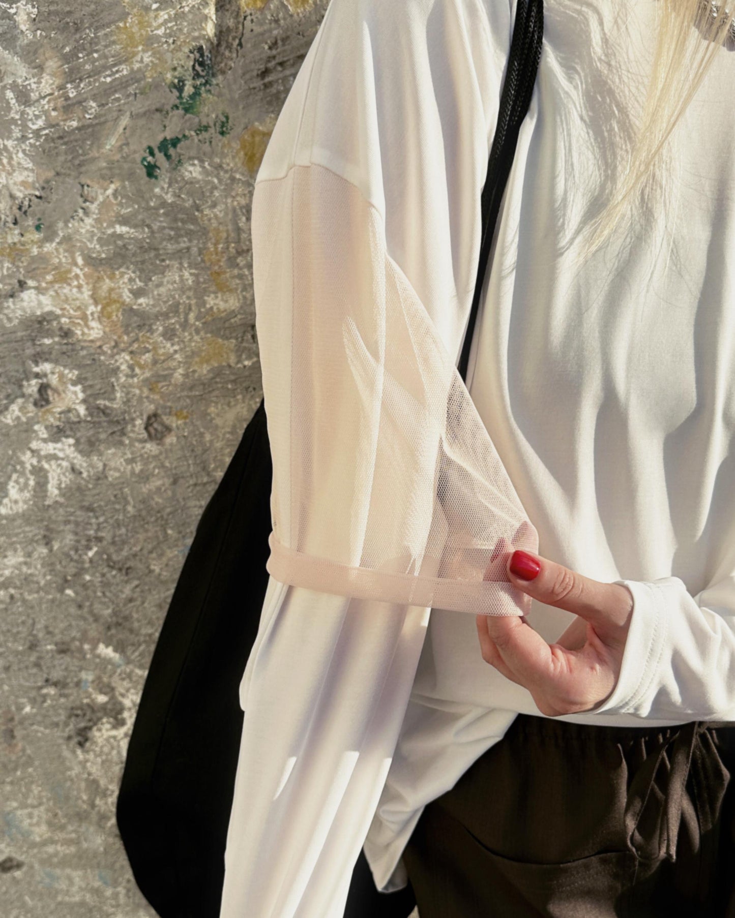 aalis AIMEE mesh short sleeves dropped shoulder top (White)