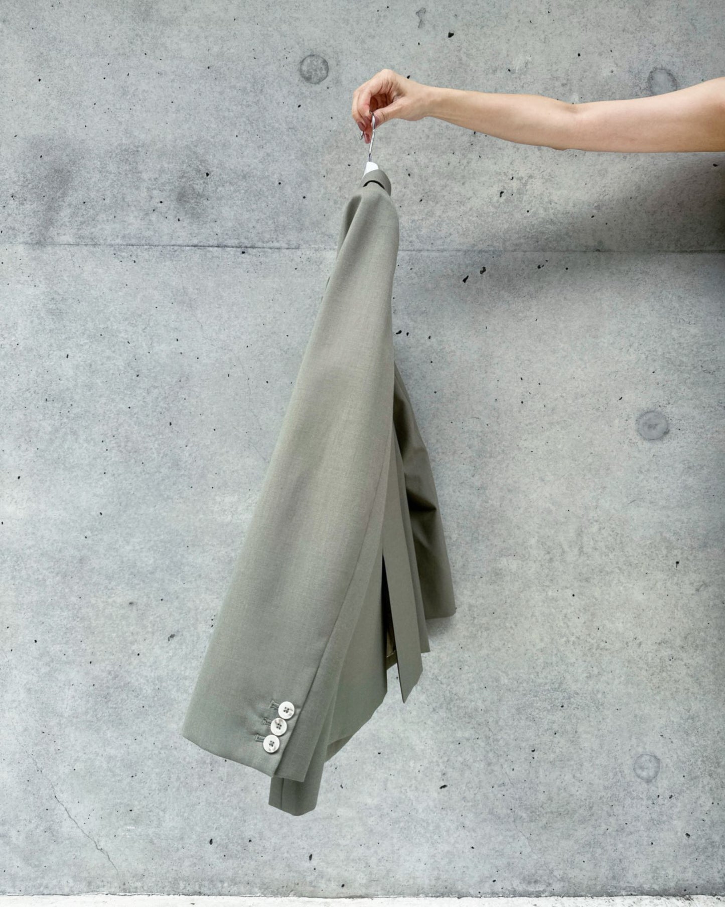 aalis MONI FW25 blazer (Olive)