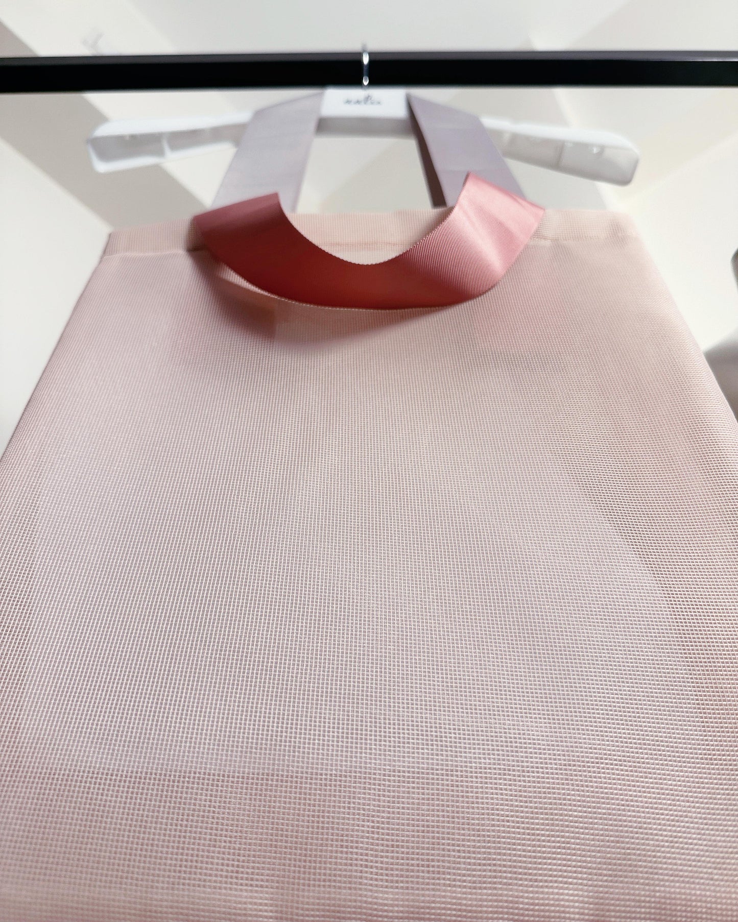 aalis Classic vertical net tote bag (Pink)