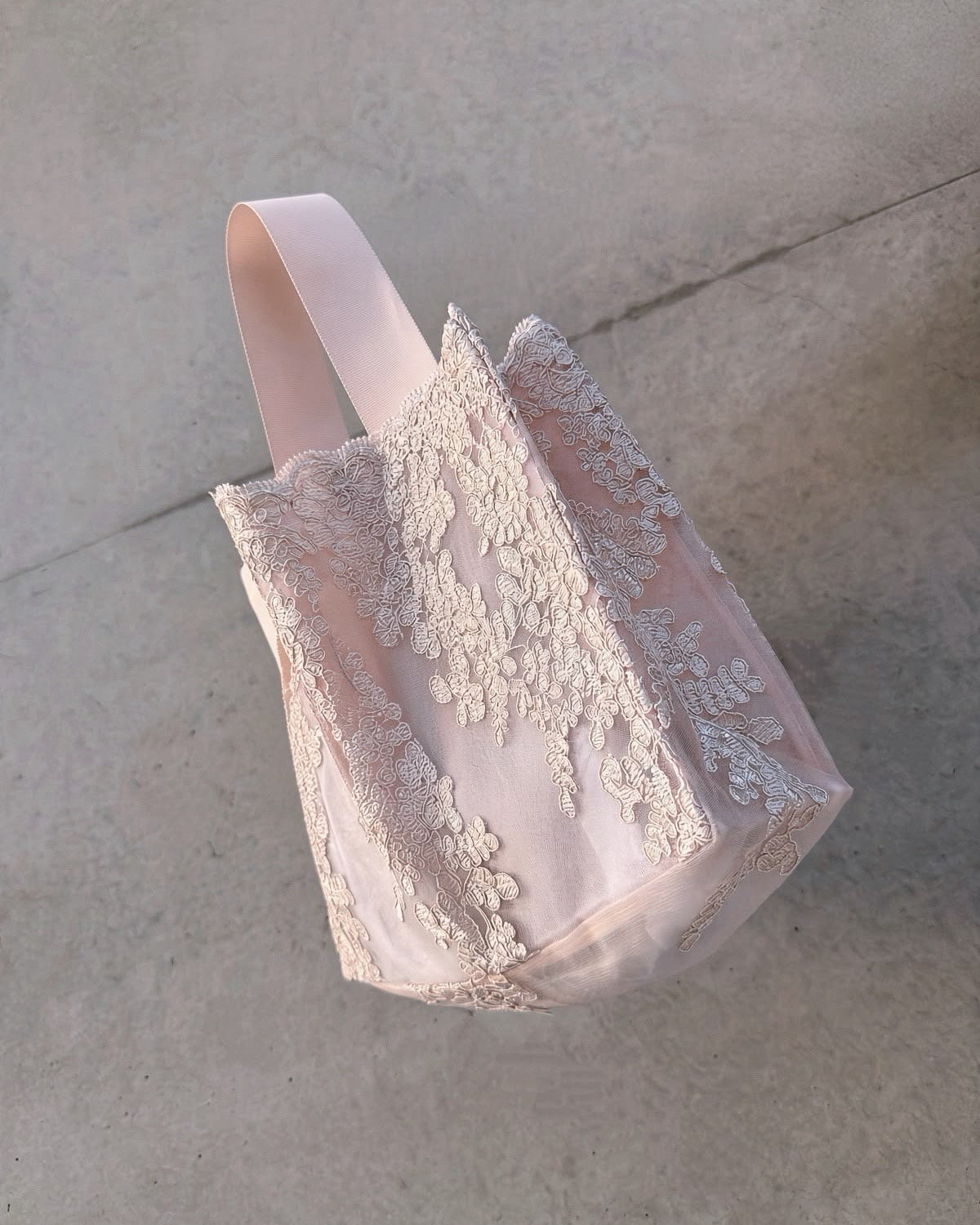 aalis CLASSIC MINI lace tote bag (Nude)