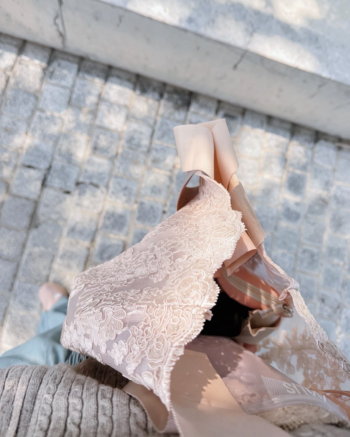 aalis CLASSIC MINI lace tote bag (Nude)