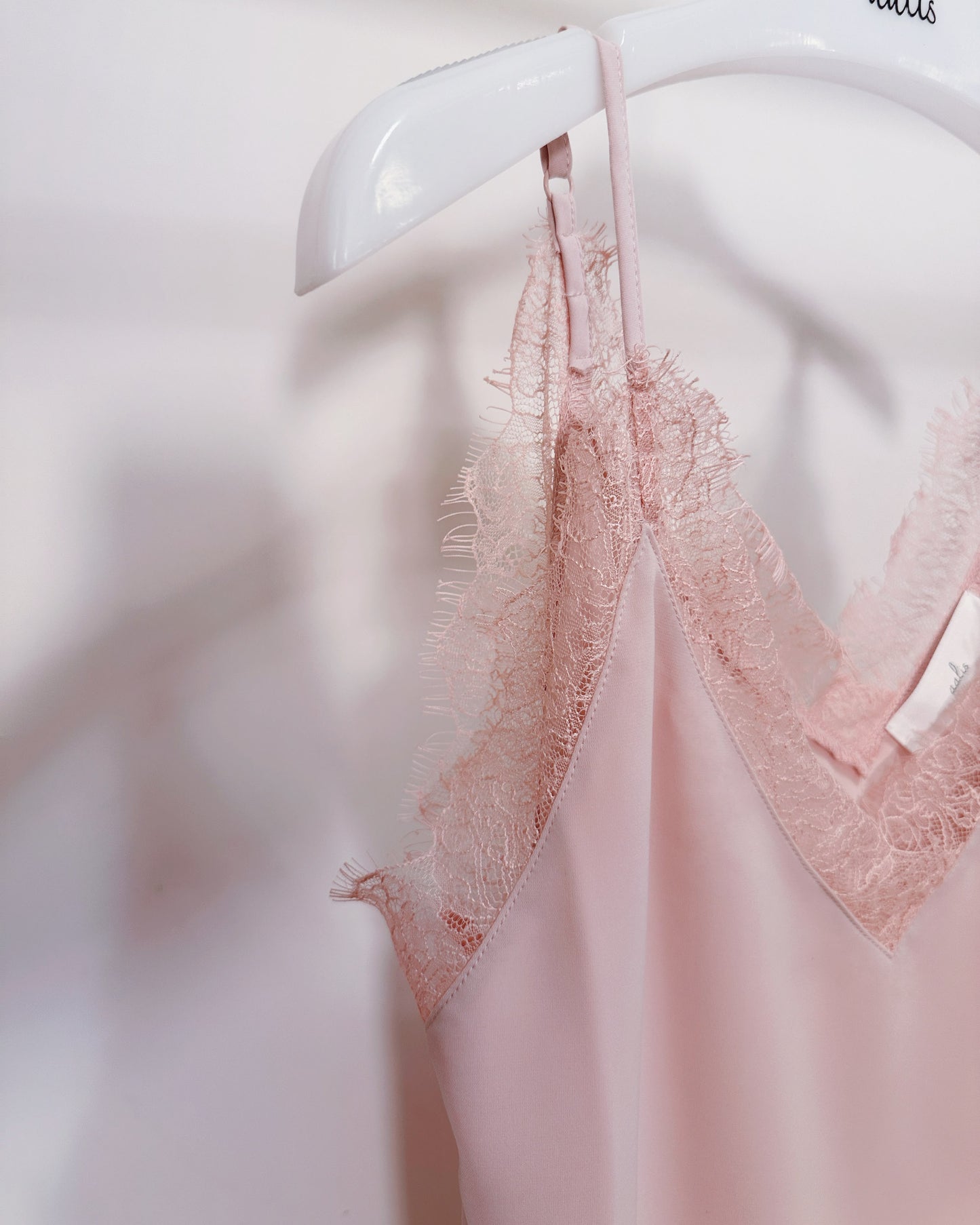 aalis CAMILA SS26 lace camisole (Light Pink)