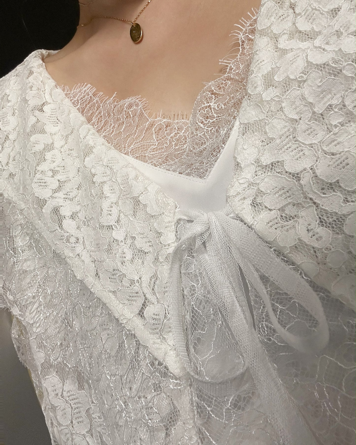 aalis CAMILA 蕾丝吊带背心（白色）