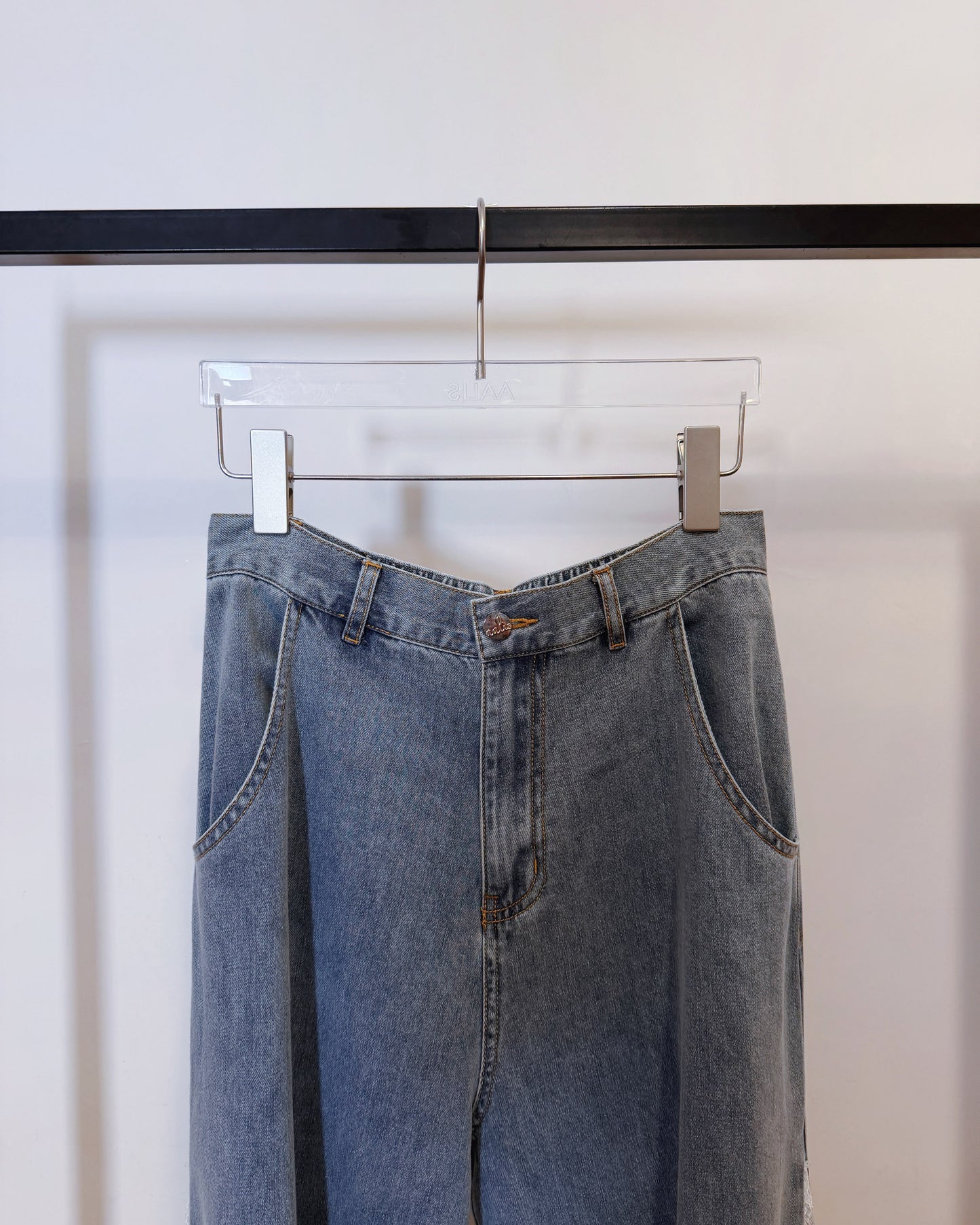 aalis WALLS SS26 wide leg with lace denim jeans (Blue Denim)