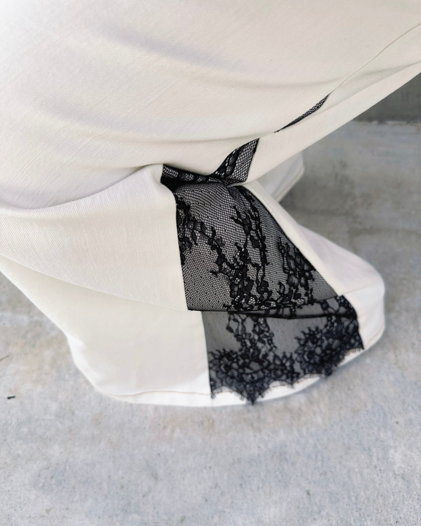 aalis WALLS SS26 wide leg with lace denim jeans (White Lace)