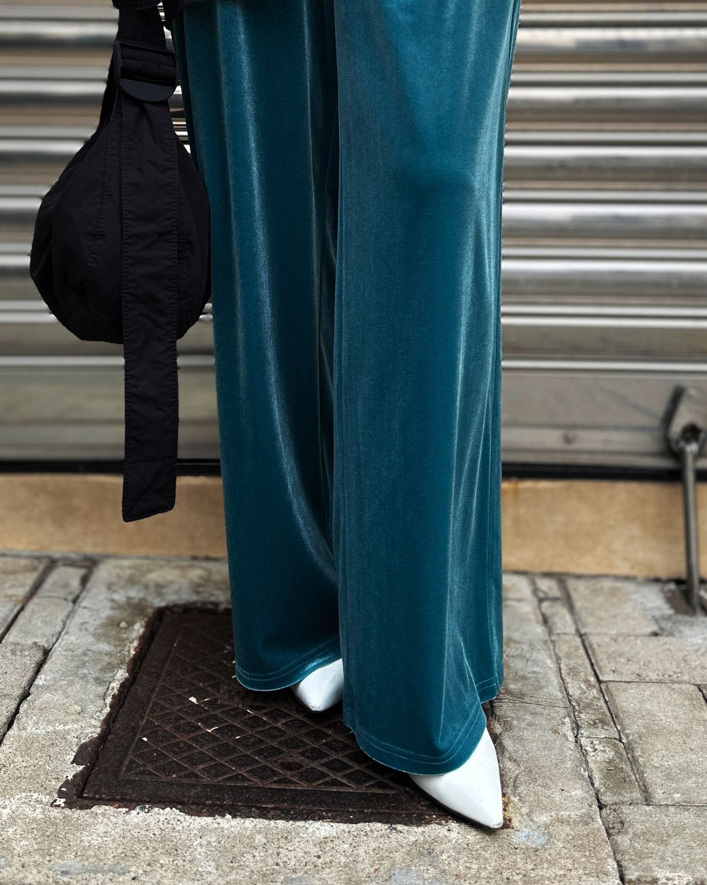 aalis SEBBIE VELVET pants (Tiffany Blue)