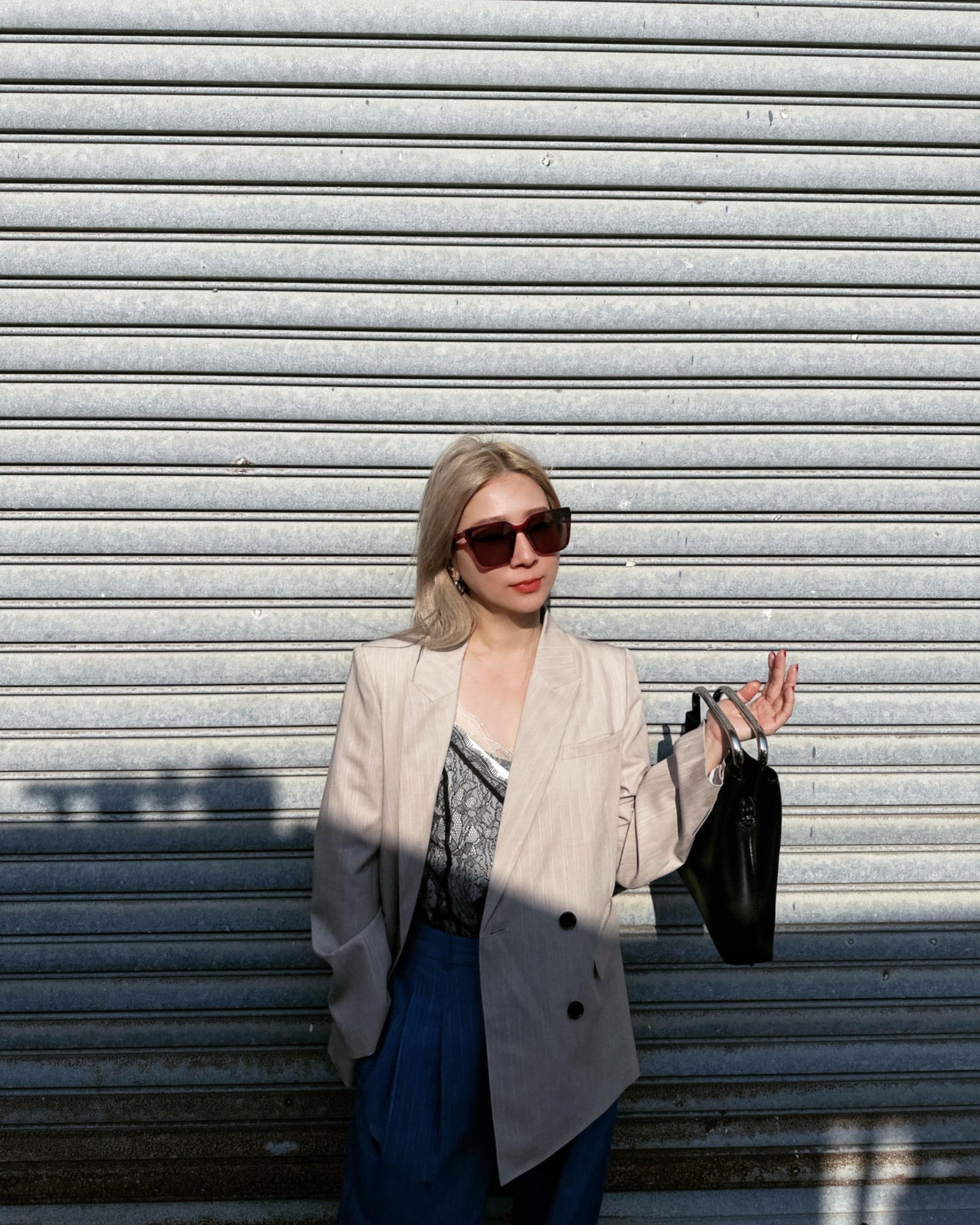 (Pre-order) aalis MONI STRIPE SS26 blazer (Lt Beige)