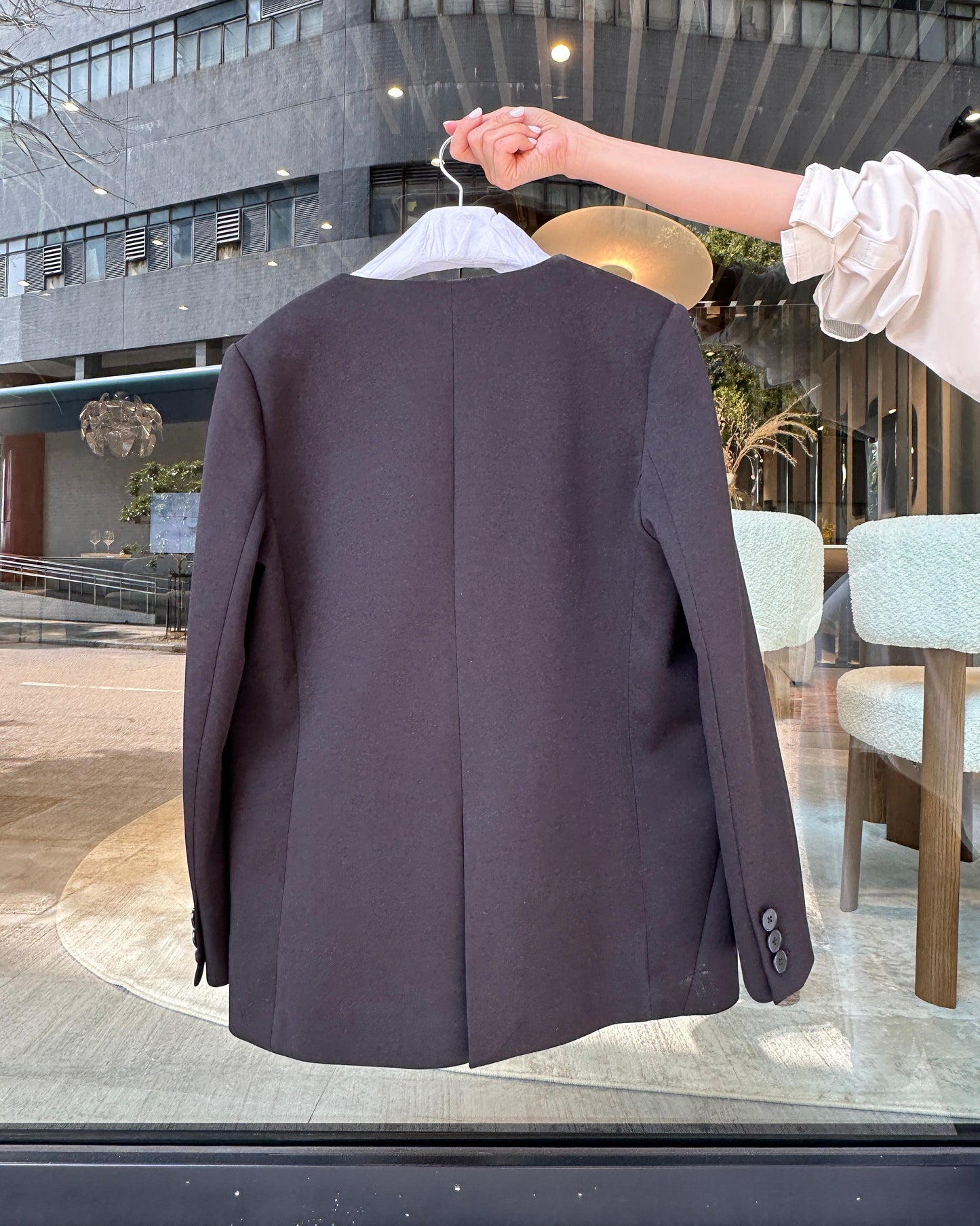 aalis MONIQUE V neck blazer (Black)