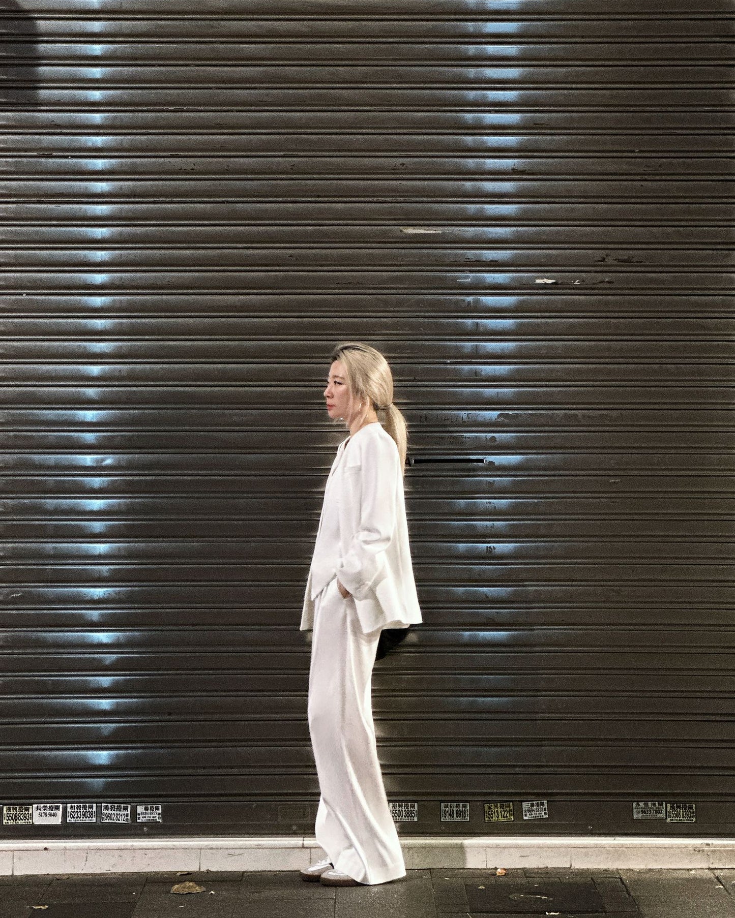 aalis MONIQUE V neck blazer (White)