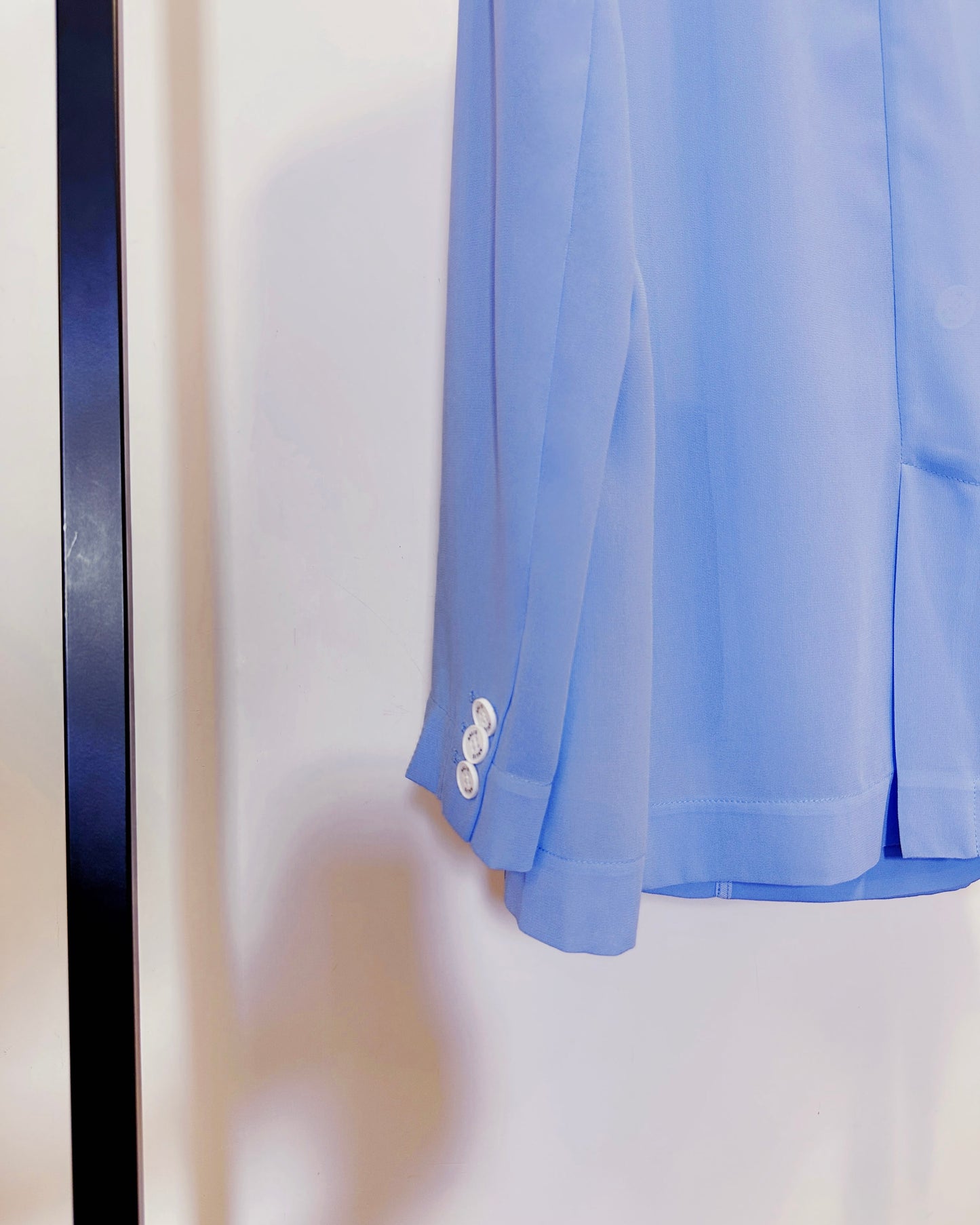 aalis MONI SS26 chiffon blazer (Blue Denim)