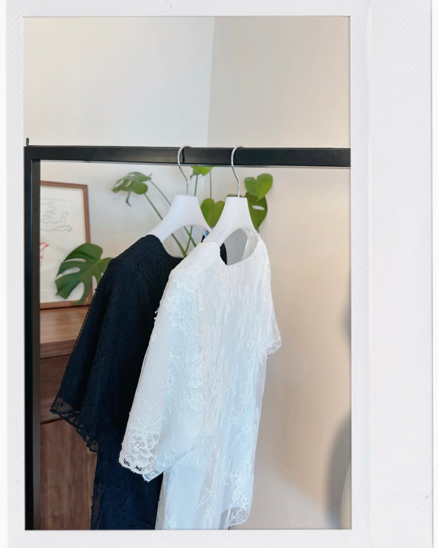 aalis KIM short sleeves lace layered tee (White)