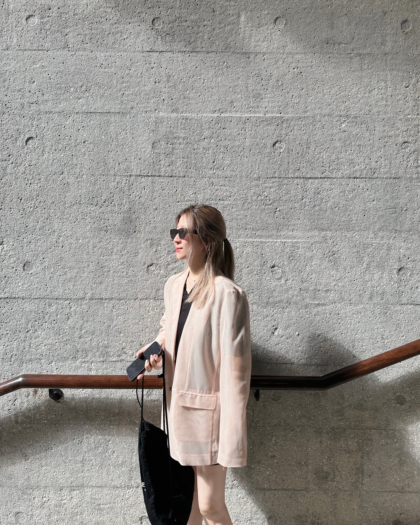 aalis DELLA NET SS26 oversized blazer (Light Peach)