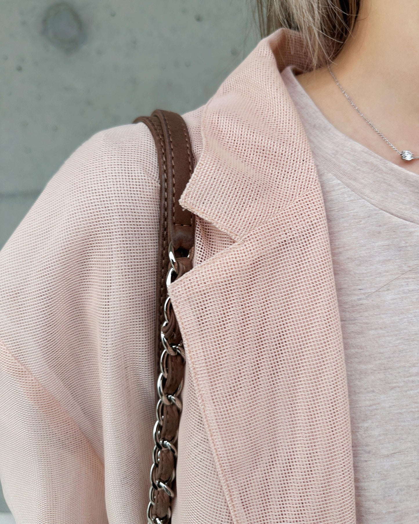 aalis DELLA NET SS26 oversized blazer (Light Peach)