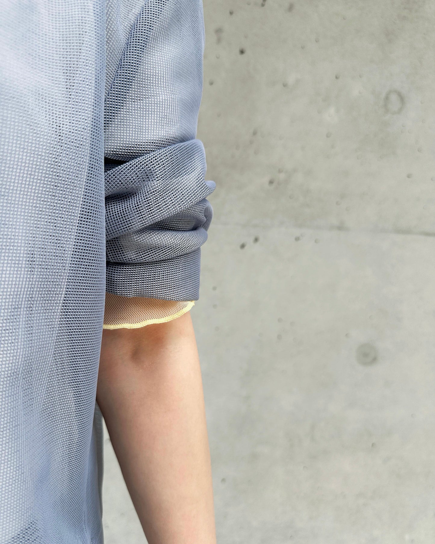 aalis DELLA NET SS26 oversized blazer (Grey Blue)