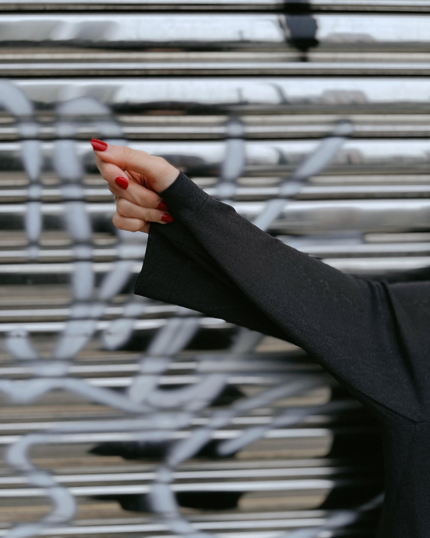 aalis DELLA BO SS26 burnout blazer (Grey)