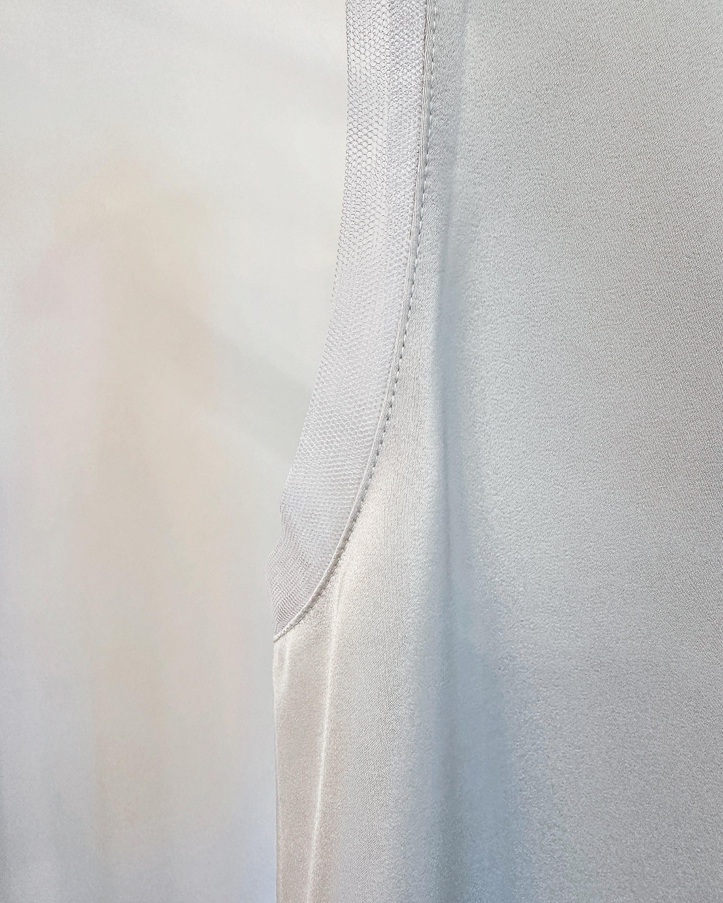 aalis IDO SS26 V neck mesh trim tank (Lime)