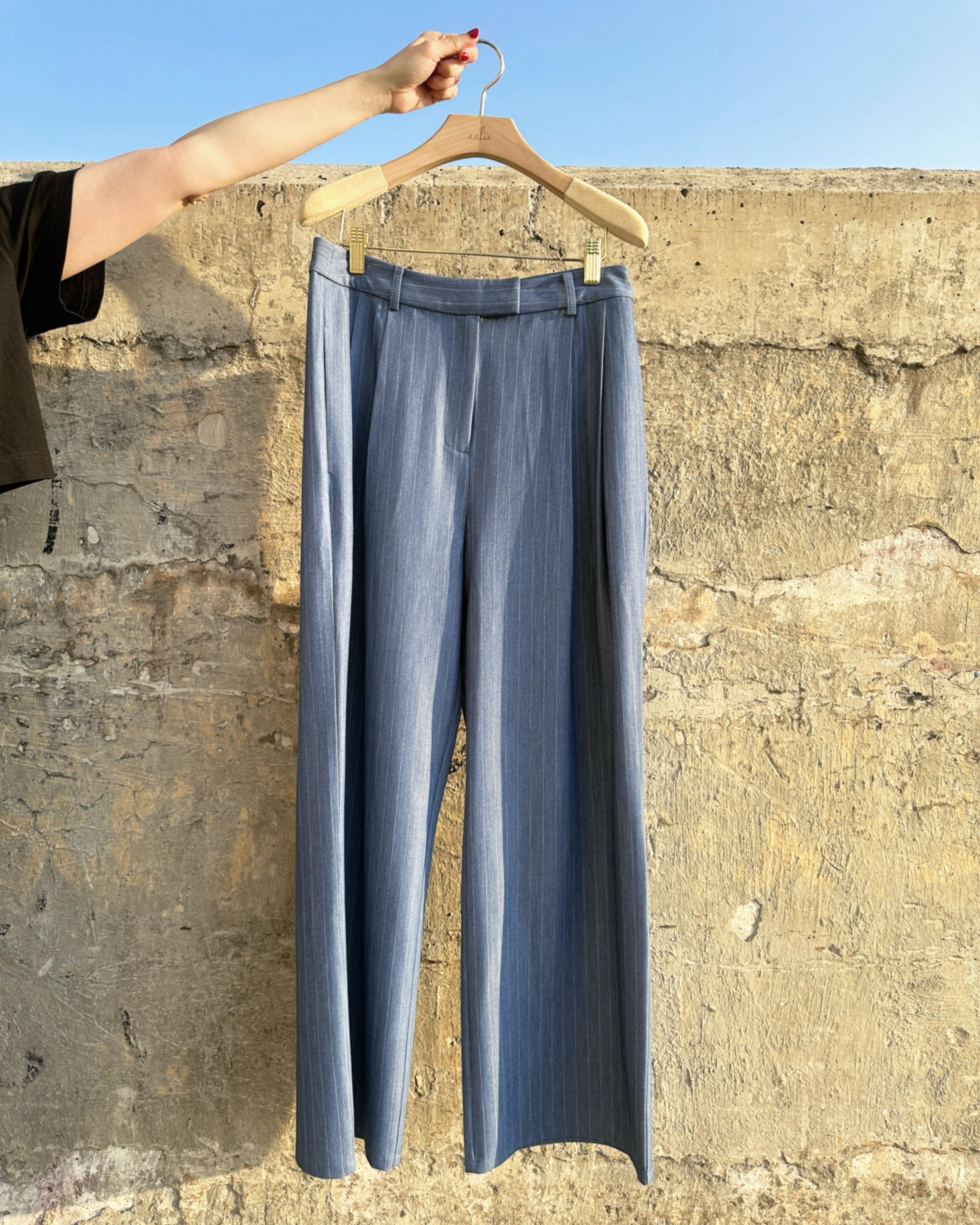 aalis SEFINA front pleat suiting pants (Blue Denim)