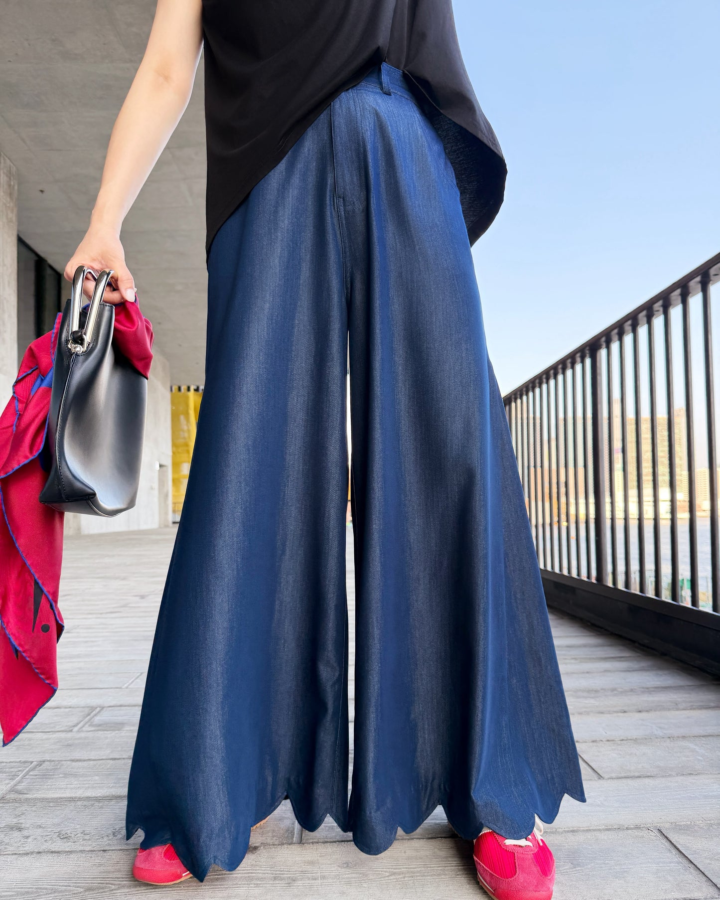 aalis WINNI SOFT scallop edge pants (Denim Blue)