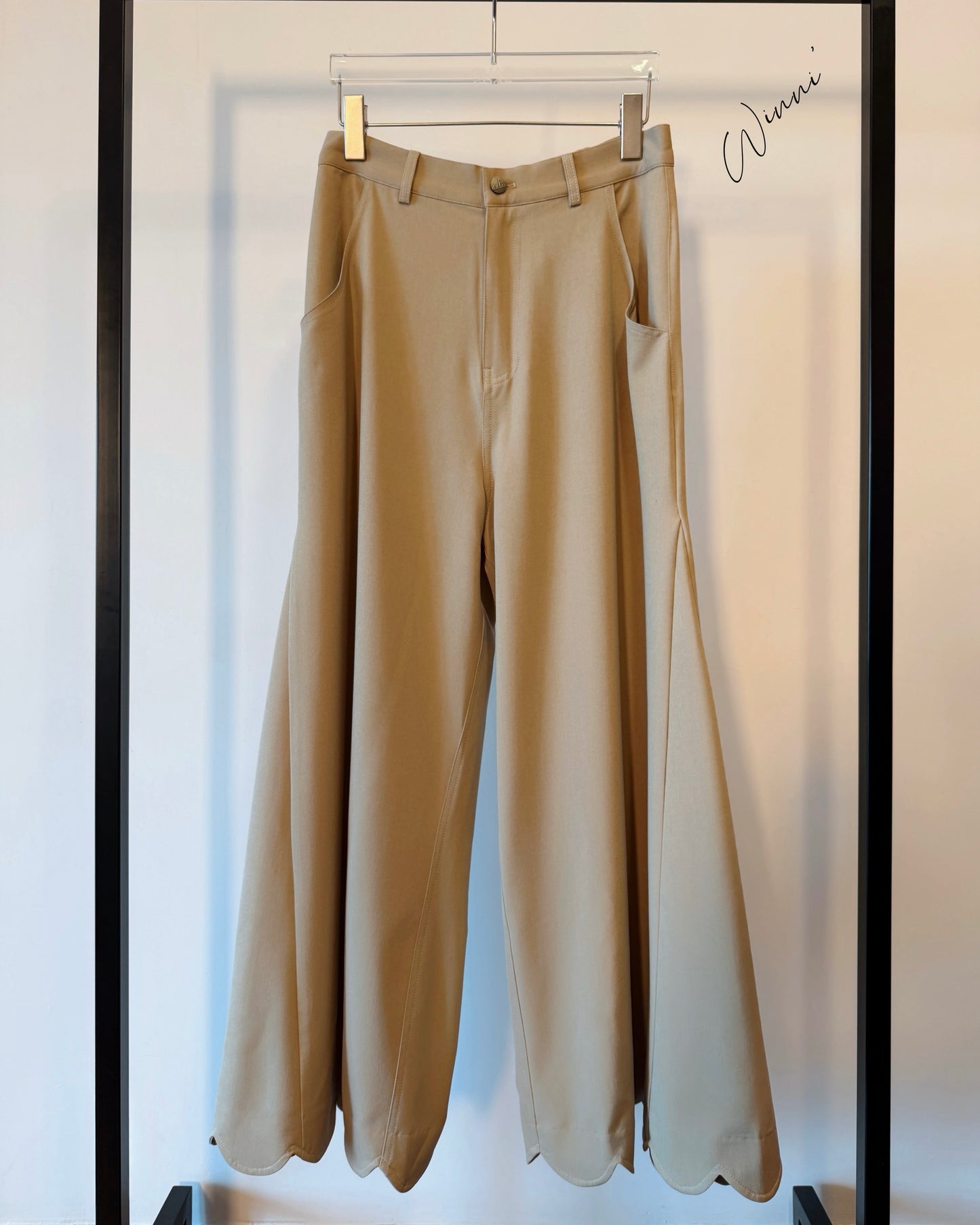 aalis WINNI SOFT scallop edge pants (Khaki)