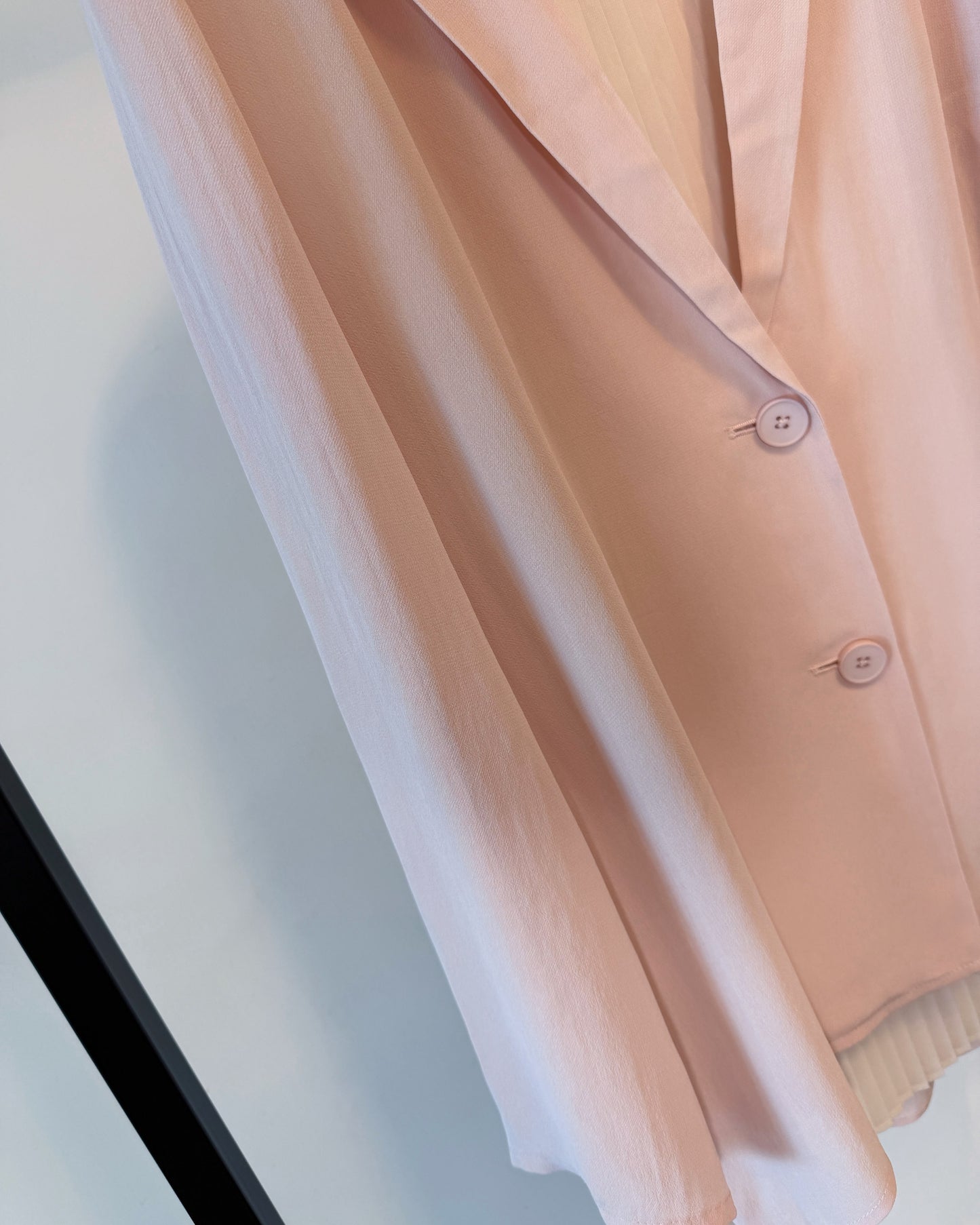 aalis MANJI pleated back chiffon blazer (Pink)