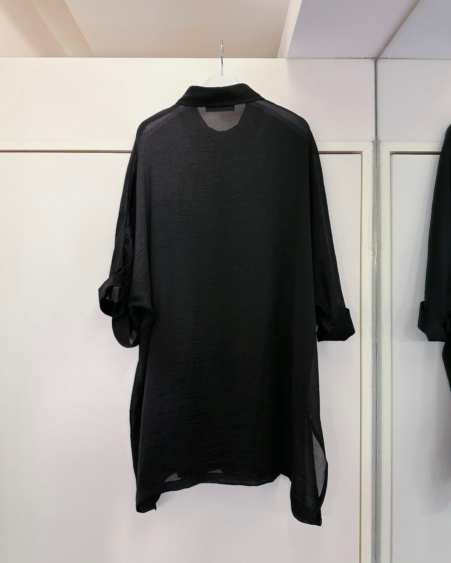 (Pre-order) aalis MENA SS26 mid sleeves oversized shirt (Black)