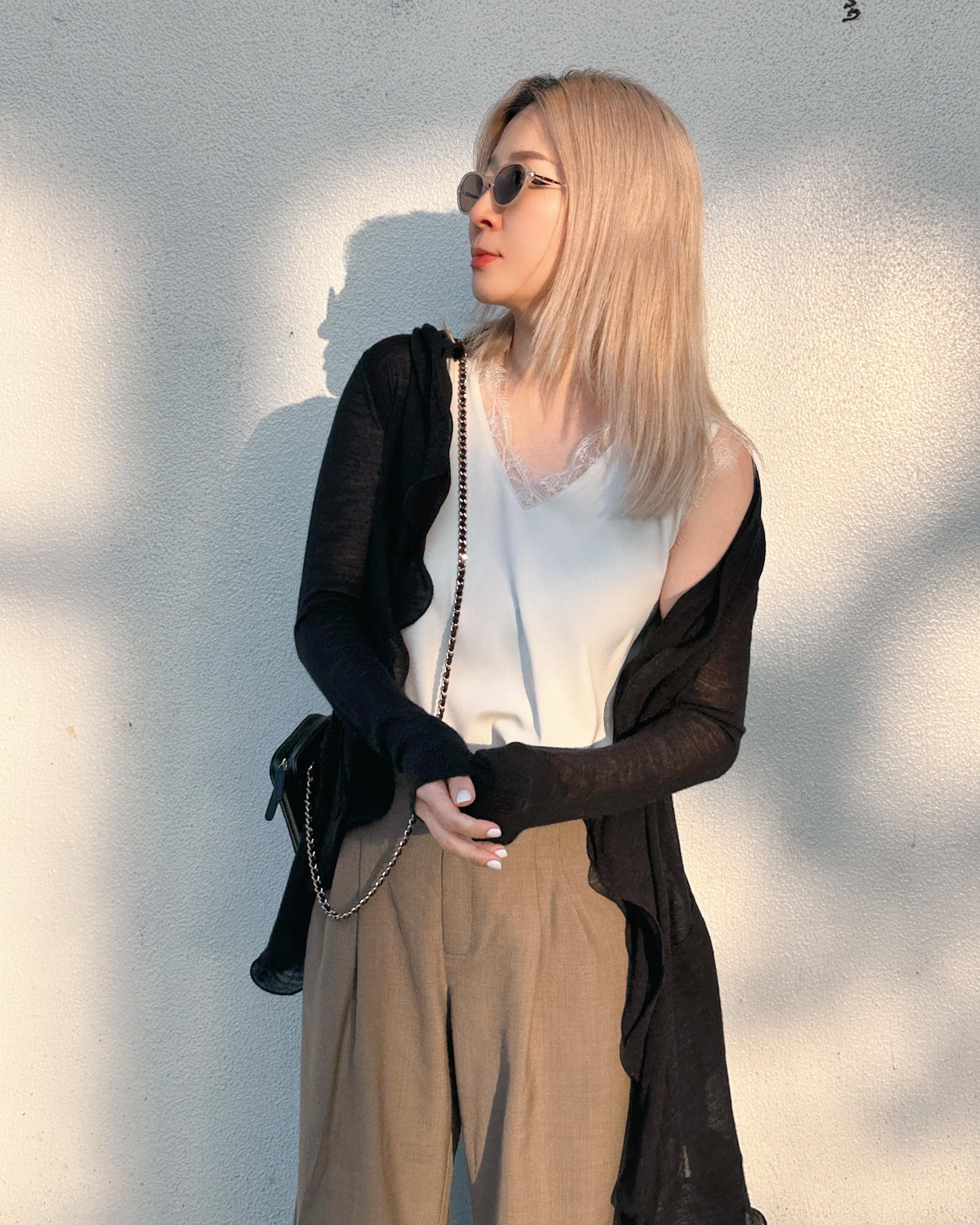 aalis CAM SS26 lace trim v neck tank (Ecru)