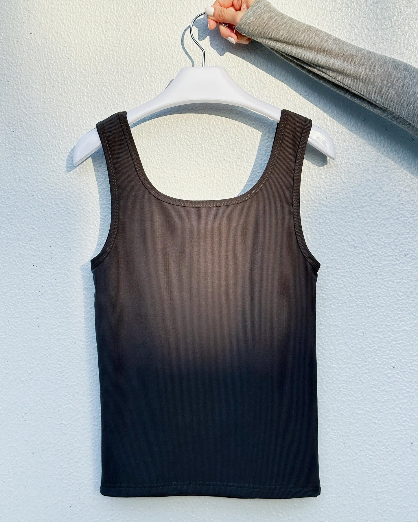 aalis MARITA SS26 square neck ribbed tank (Charcoal)