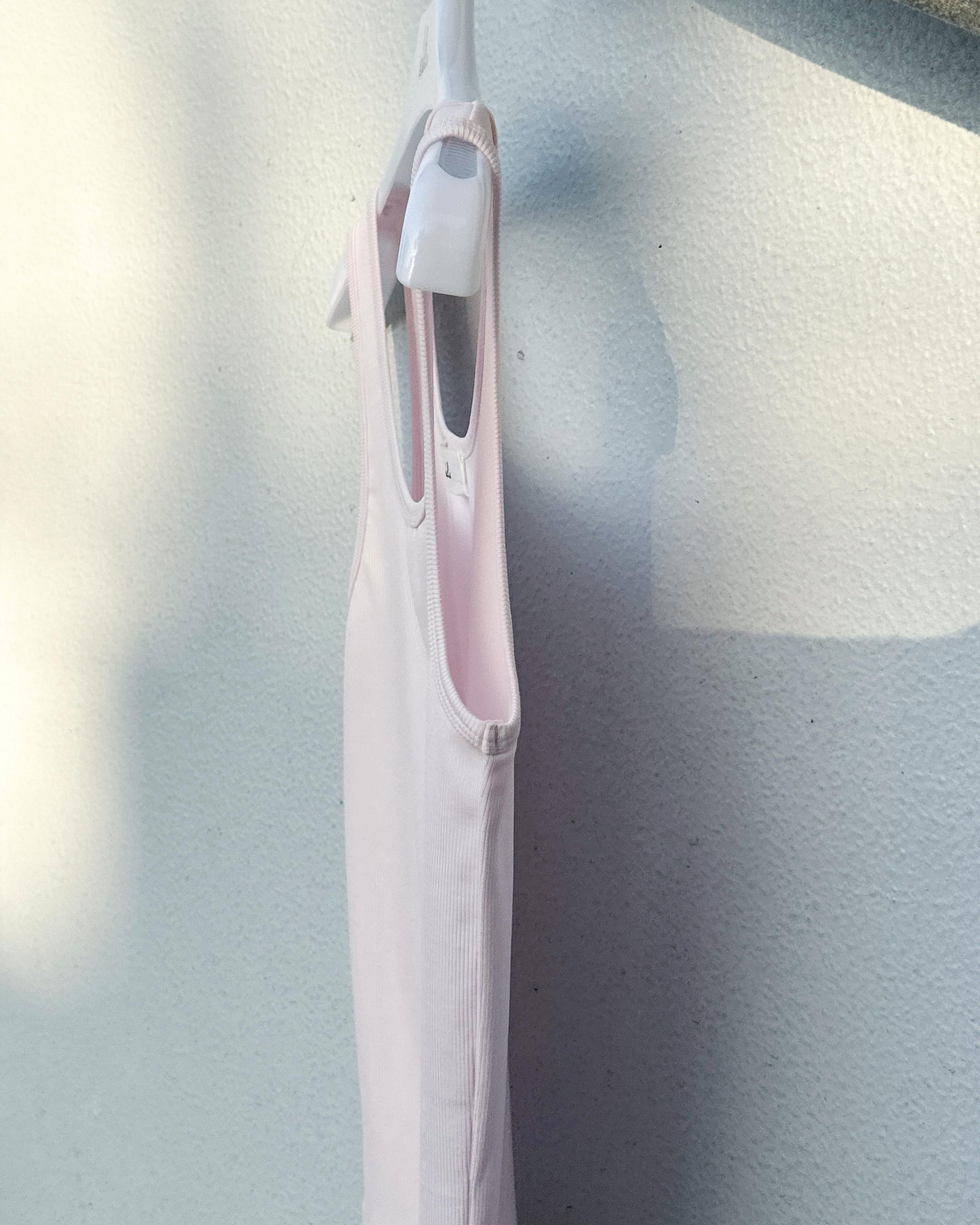 aalis MARITA SS26 square neck ribbed tank (Pink)