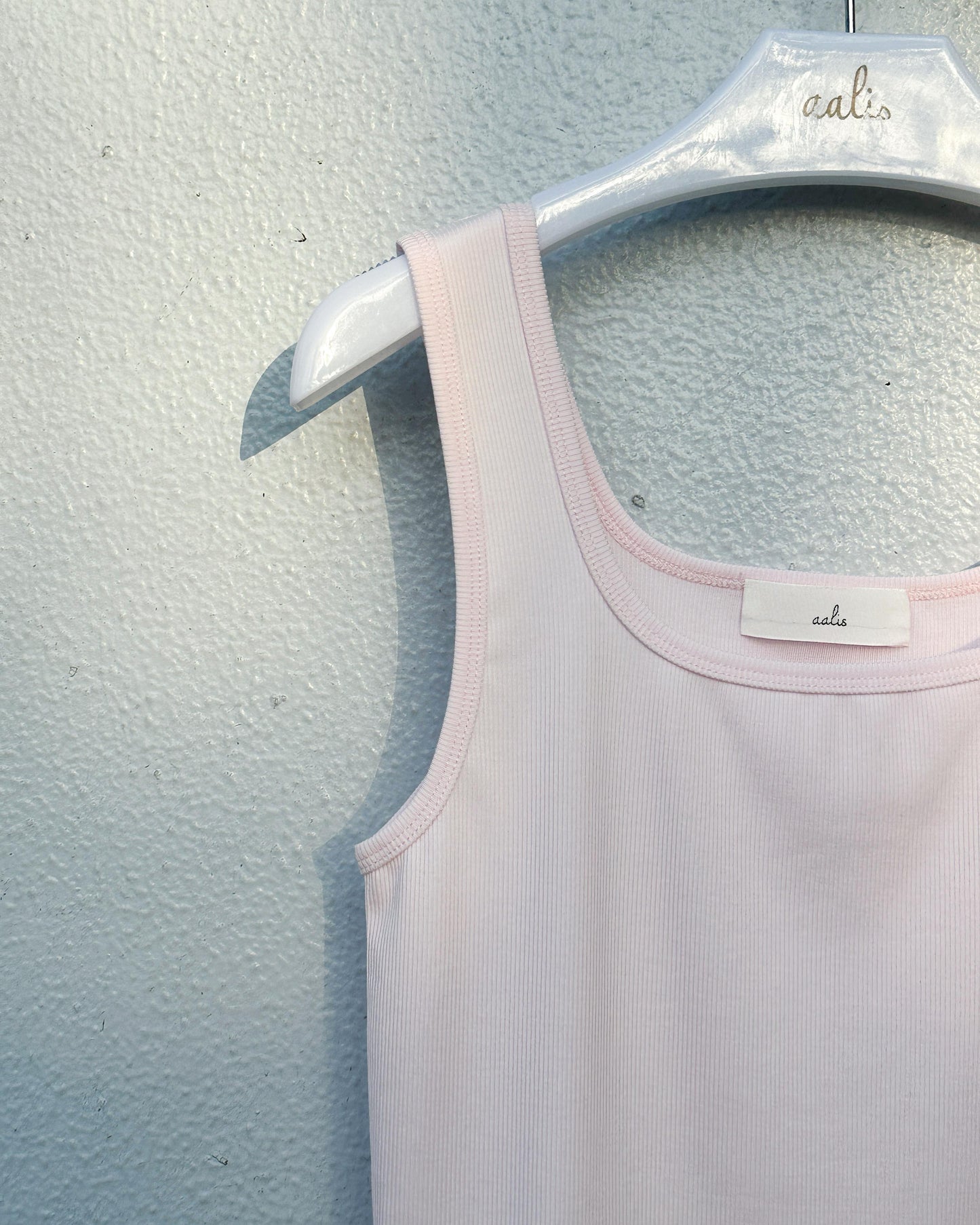 aalis MARITA SS26 square neck ribbed tank (Pink)