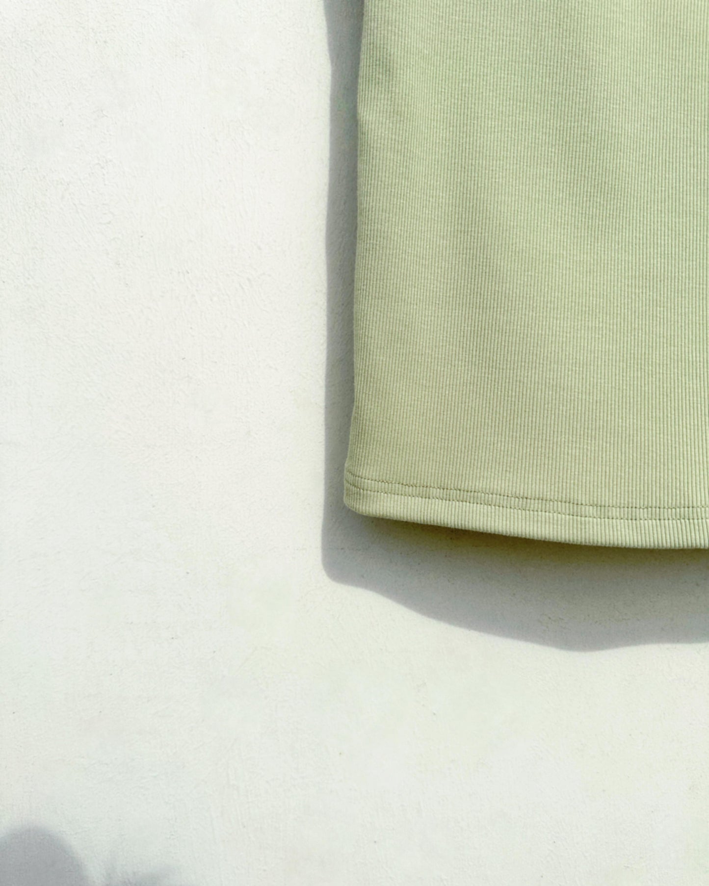 aalis MARITA SS26 square neck ribbed tank (Avocado)