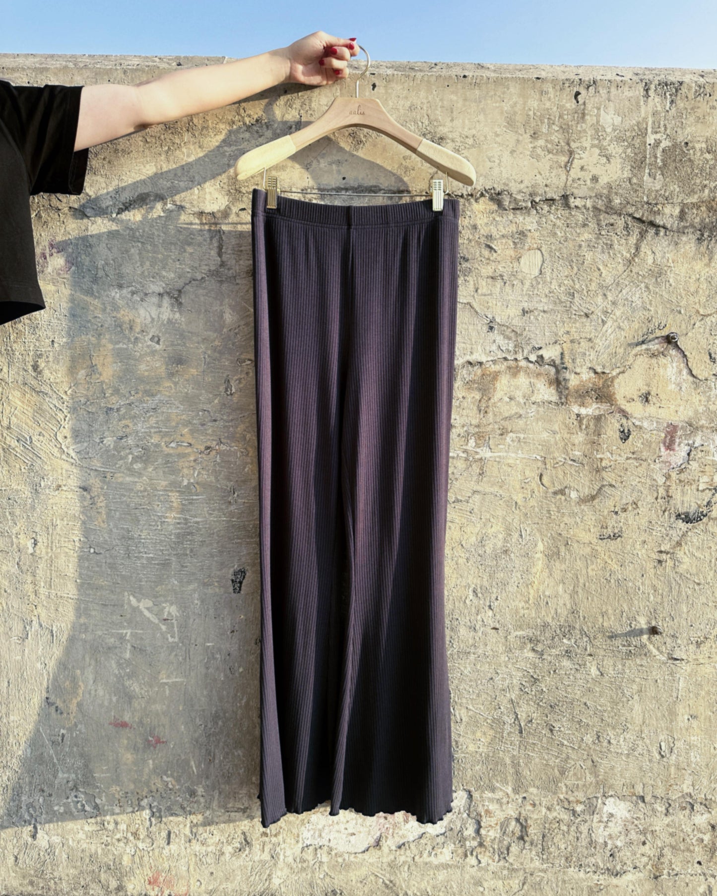 aalis DENIA T ruffle hem pants (Dark Blue)