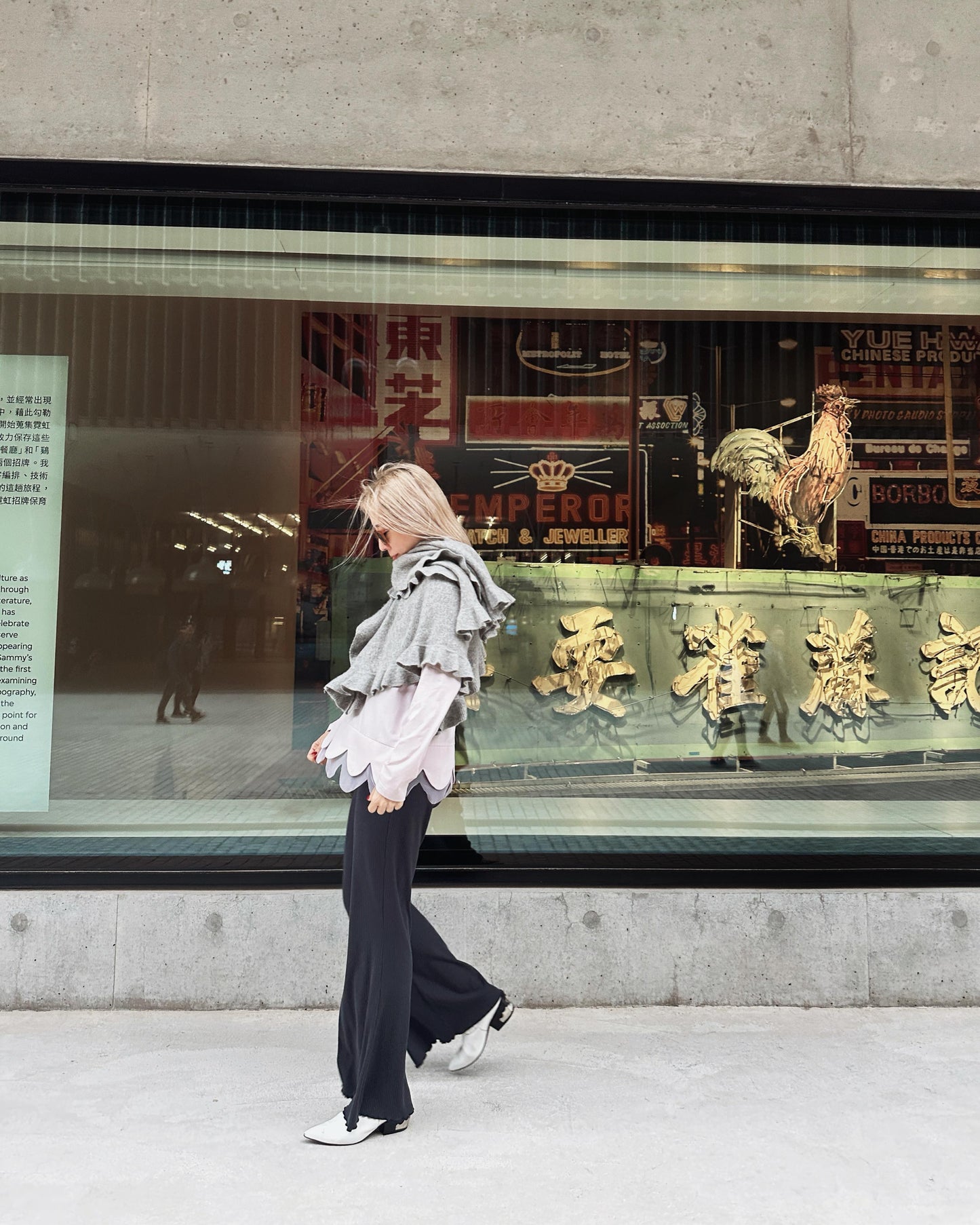 aalis DENIA T ruffle hem pants (Dark Blue)