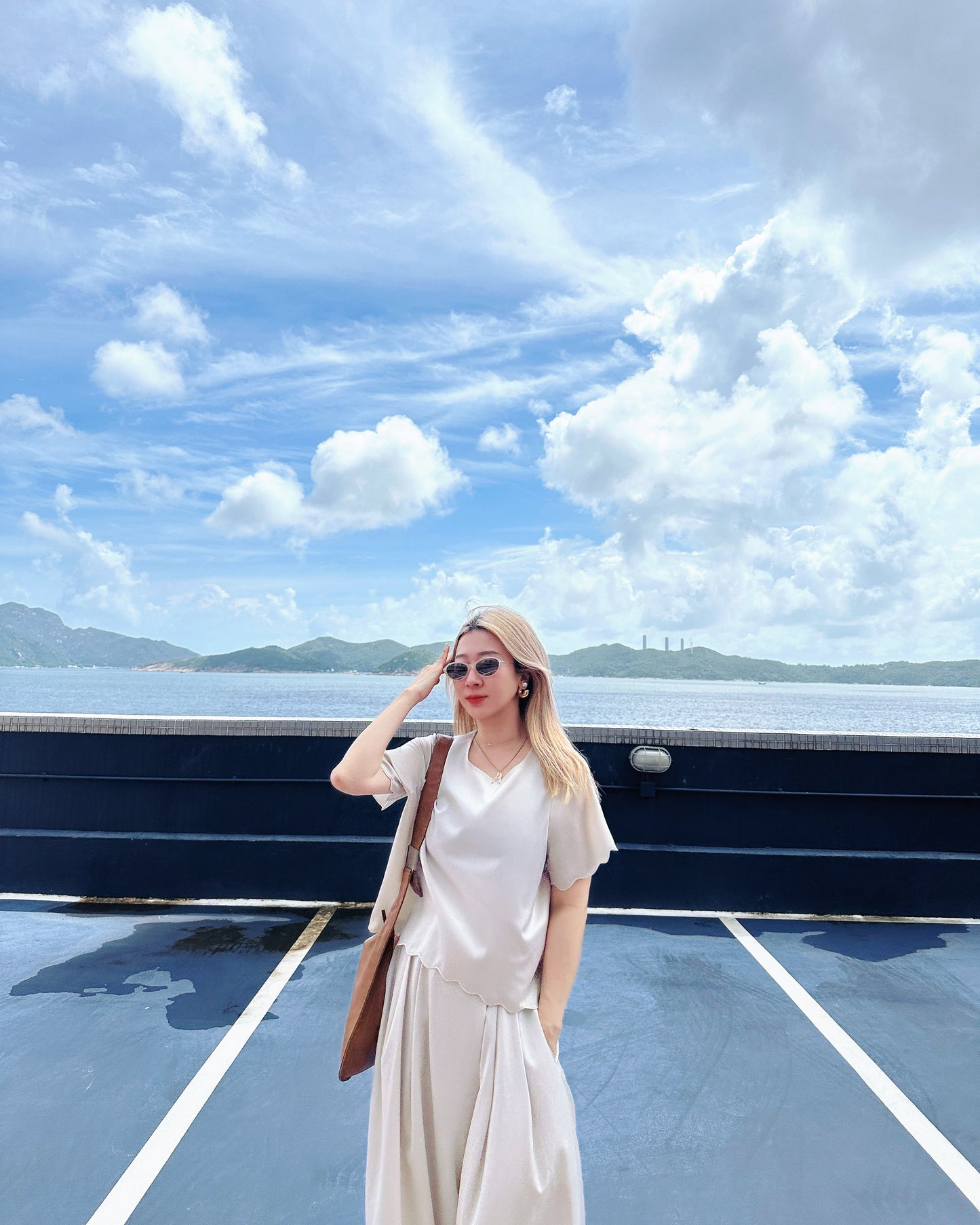 aalis ABIAH SOLID SS26 scallop edge top (Ecru)