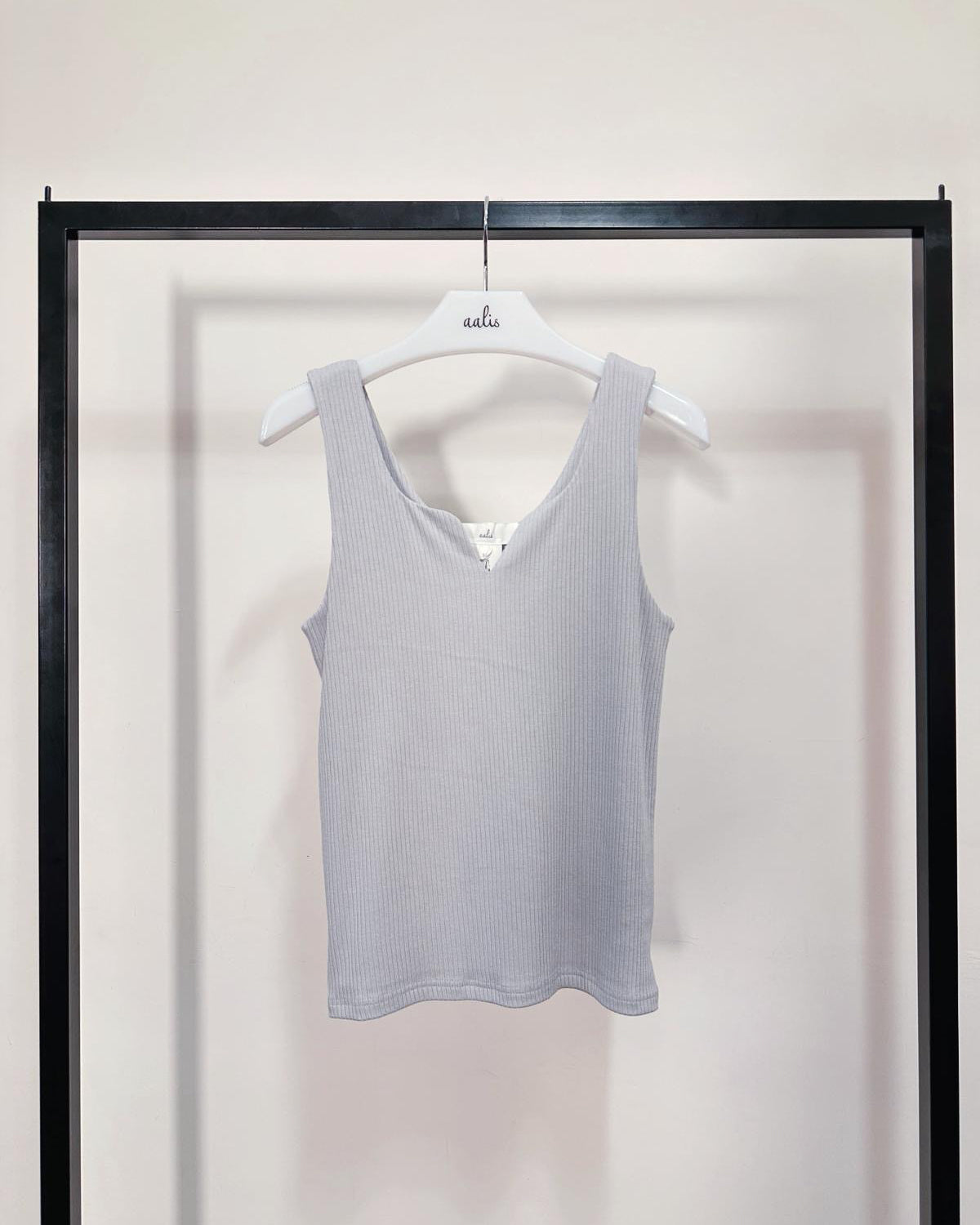 aalis MOXIE SS26 sweetheart knit tank (Light Grey)
