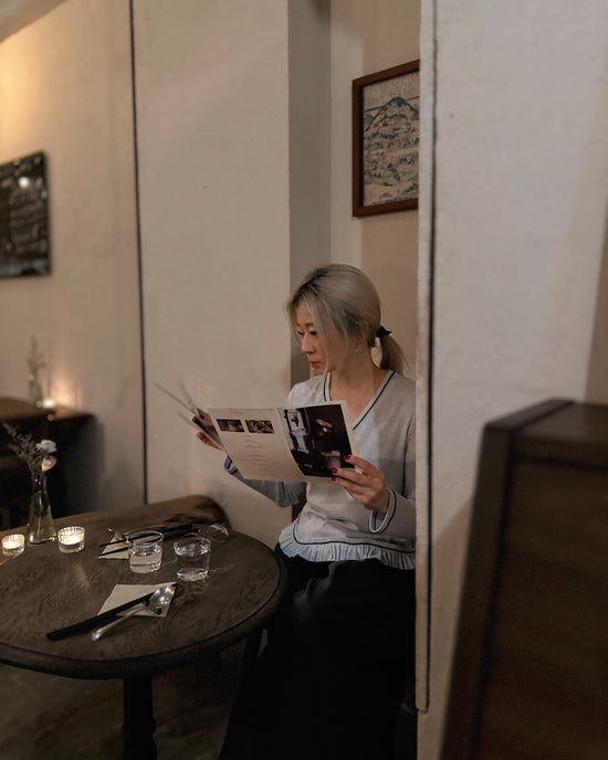 aalis YANKA 荷叶边缝合细节 长袖上衣 (白色)