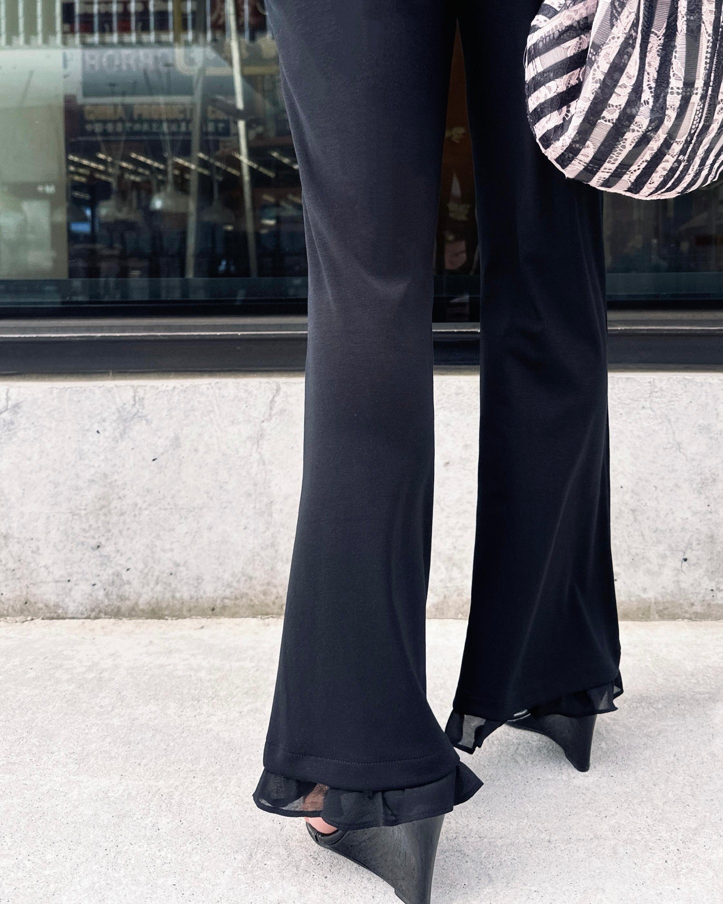 aalis DAMIEN SS26 chiffon ruffle hem pants (Black)
