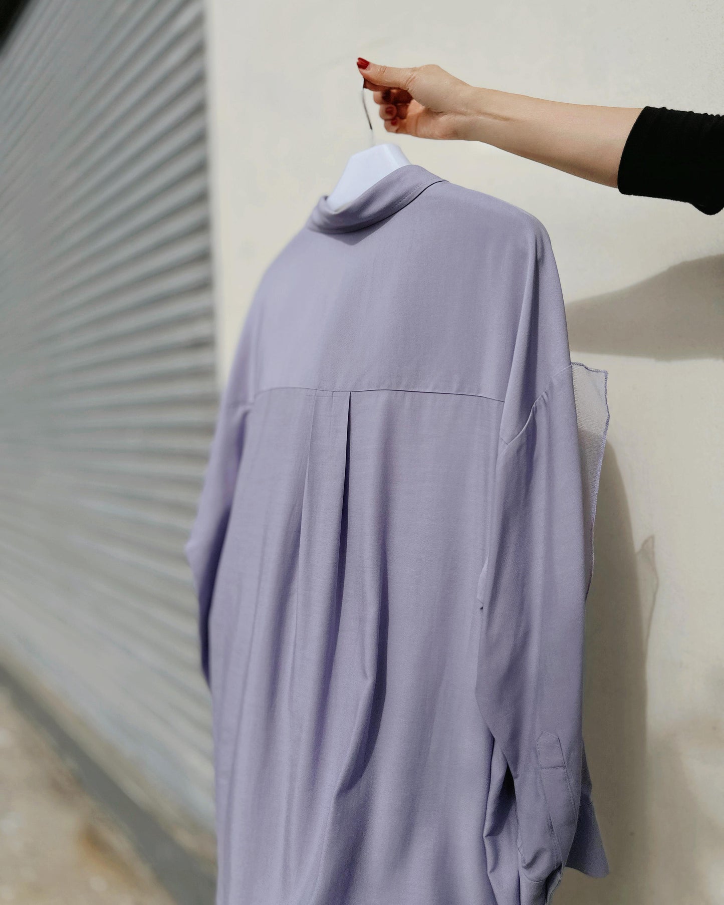 aalis COFFEY FW25 single pocket mesh detail oversized shirt (Dusty Lilac)