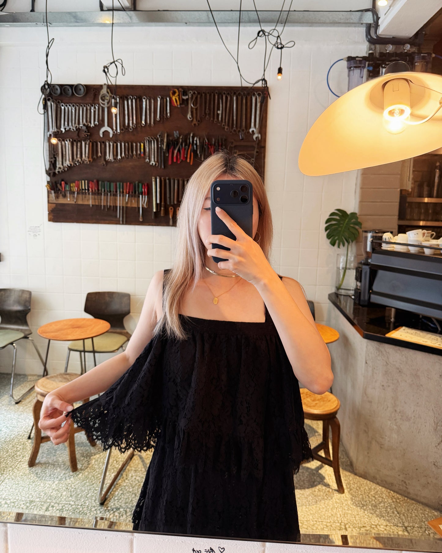 aalis DIANA SS26 cropped lace tank (Black)