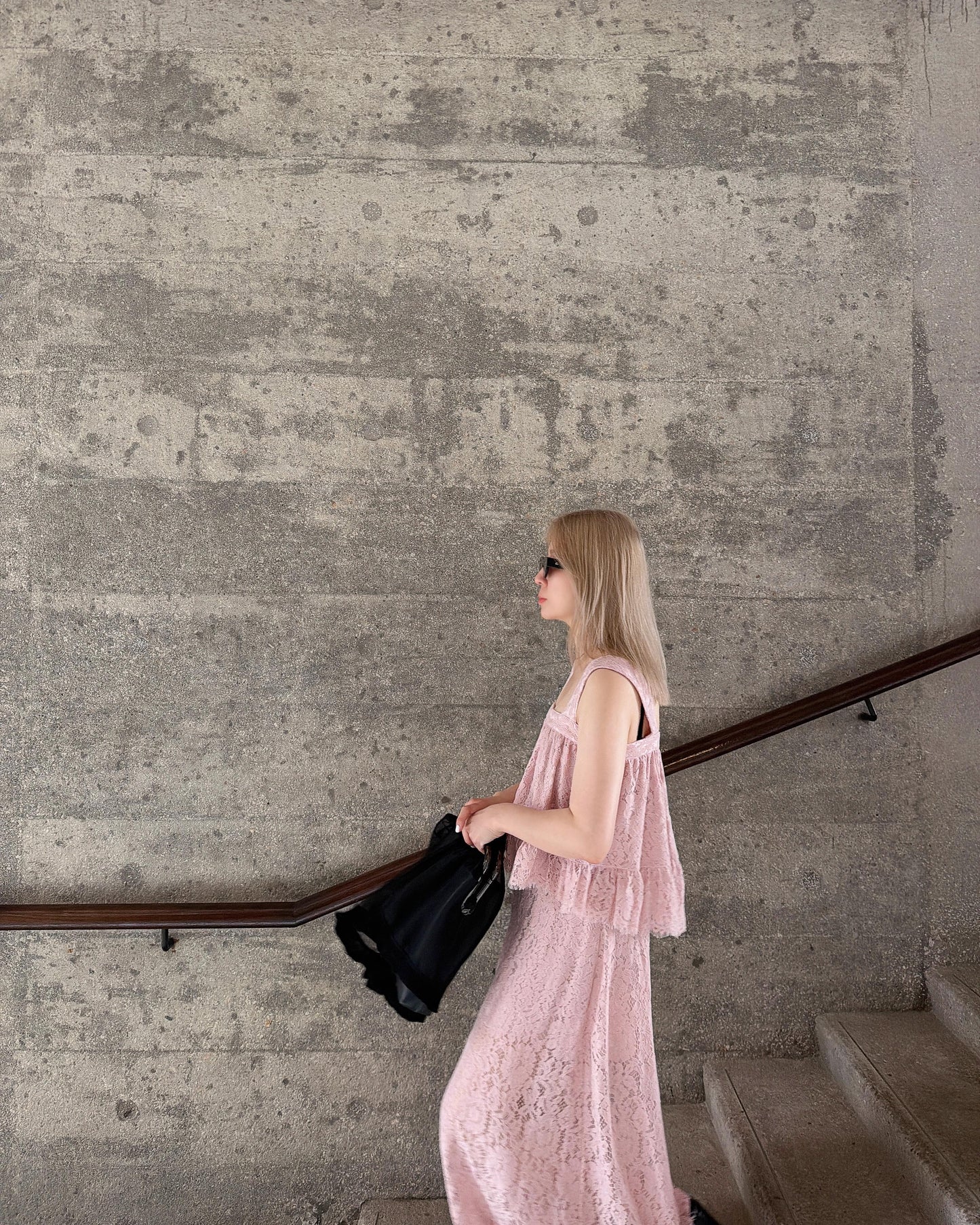 aalis DIANA SS26 cropped lace tank (Pink)