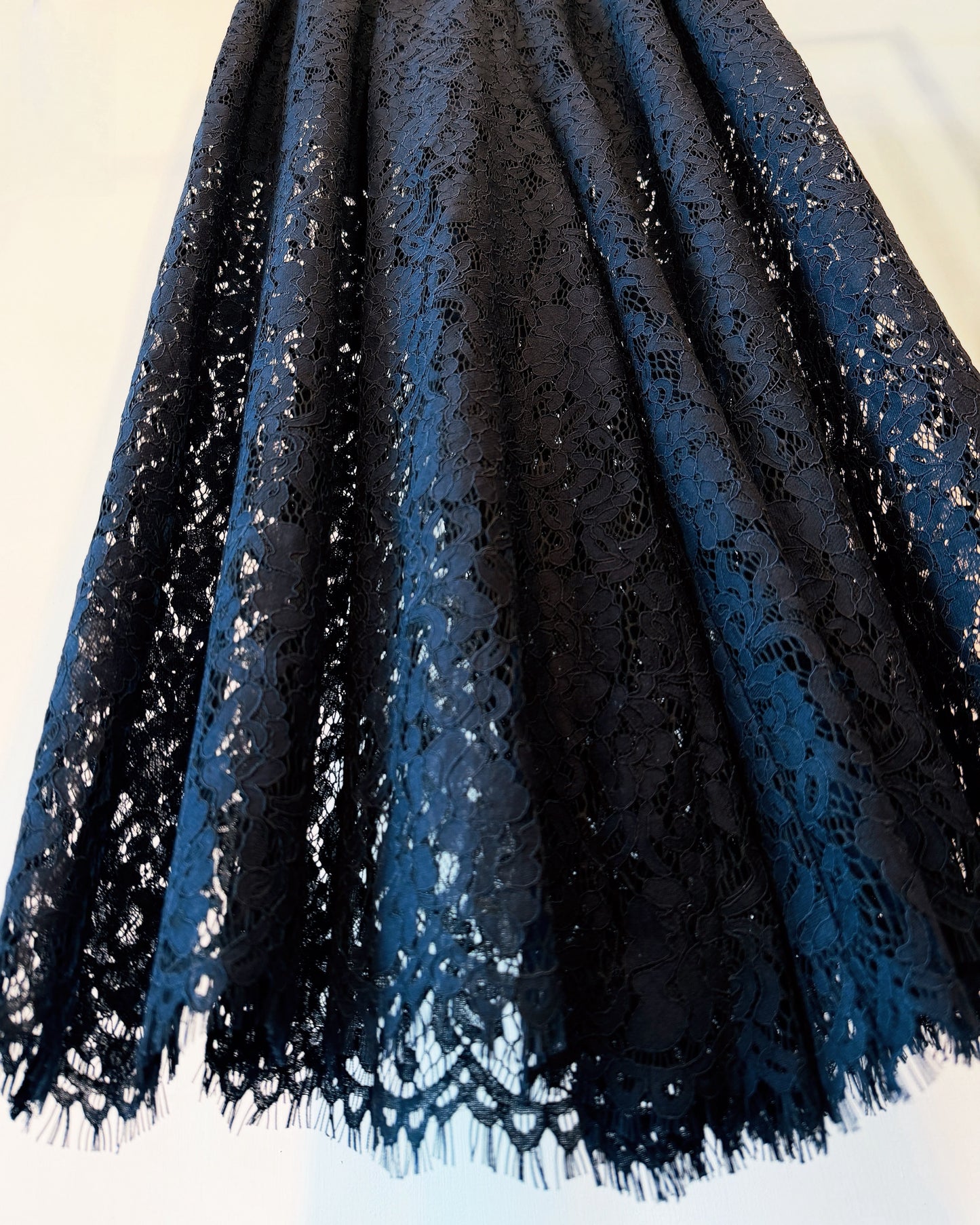 aalis OLINDA SS26 lace wide leg pants (Navy)